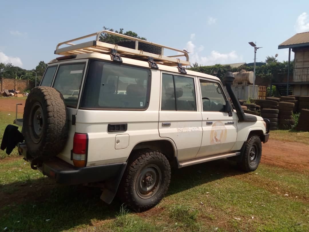 Toyota Landcruiser Hard Top HZJ76R-RKMRS 2018 — imagem 3