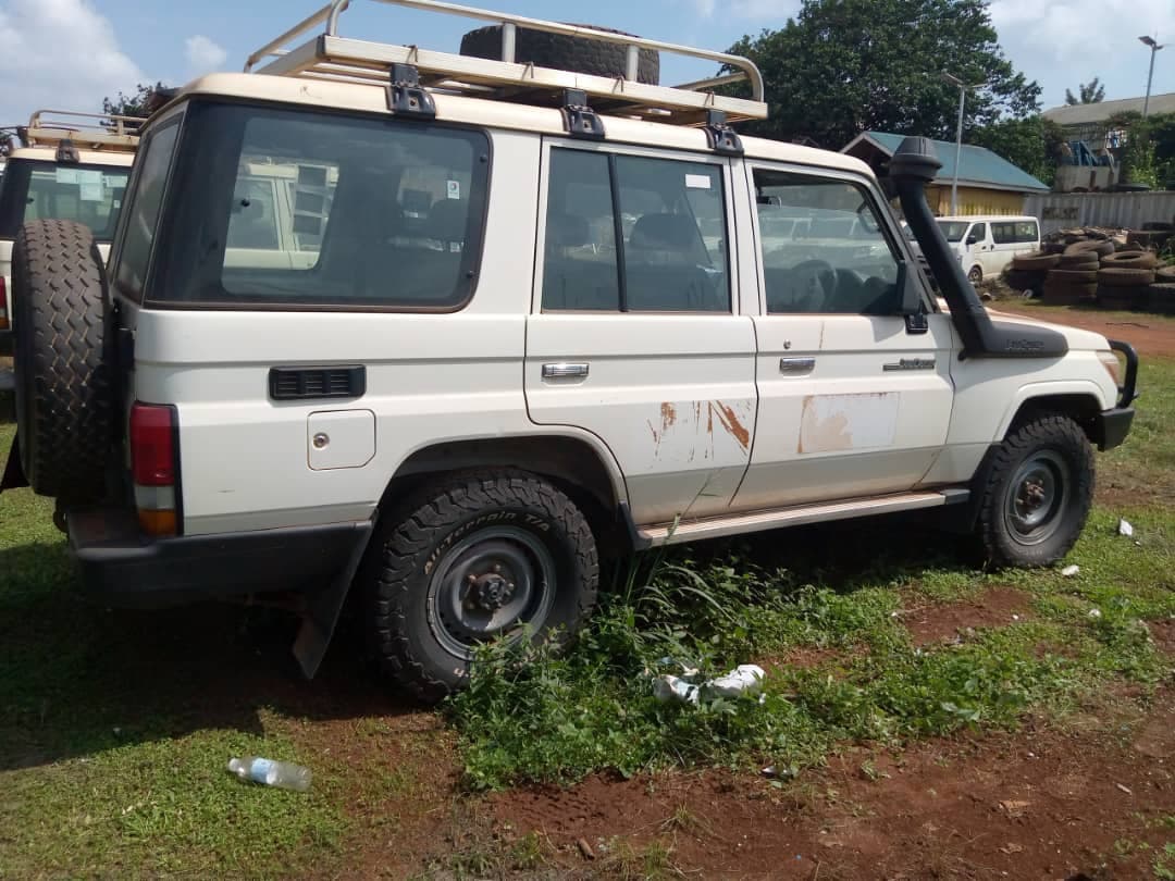 Toyota Landcruiser Hard Top HZJ76R-RKMRS 2019 — image 3
