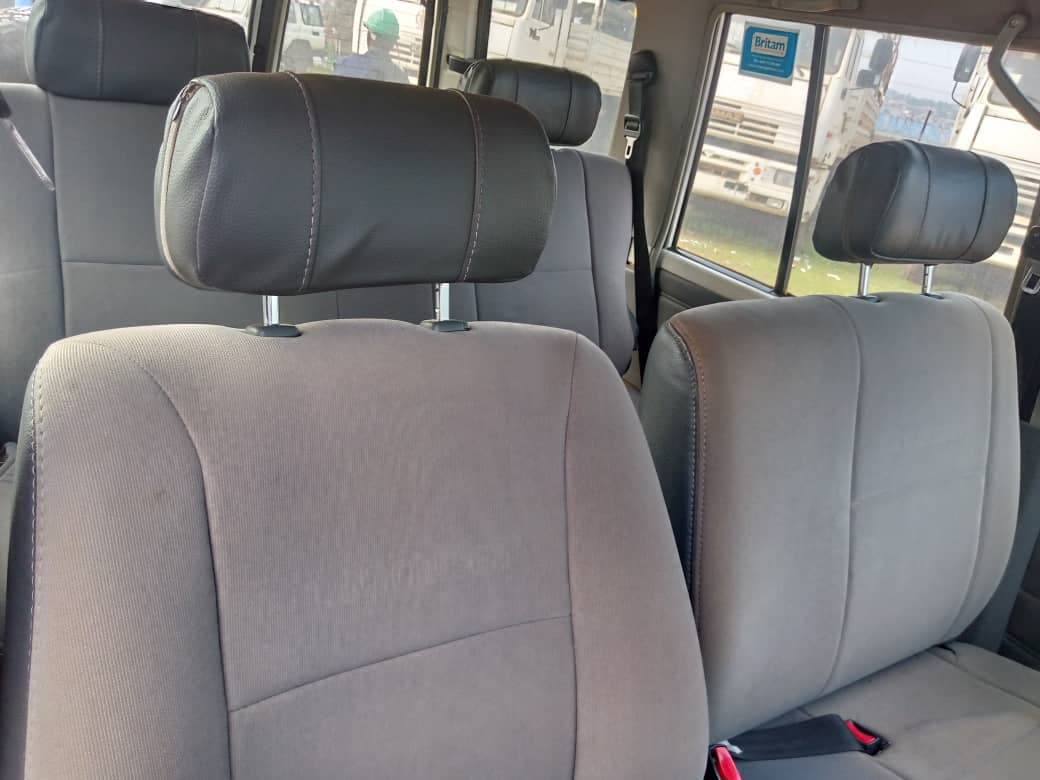 Toyota Landcruiser Hard Top HZJ76R-RKMRS 2019 — imagem 5