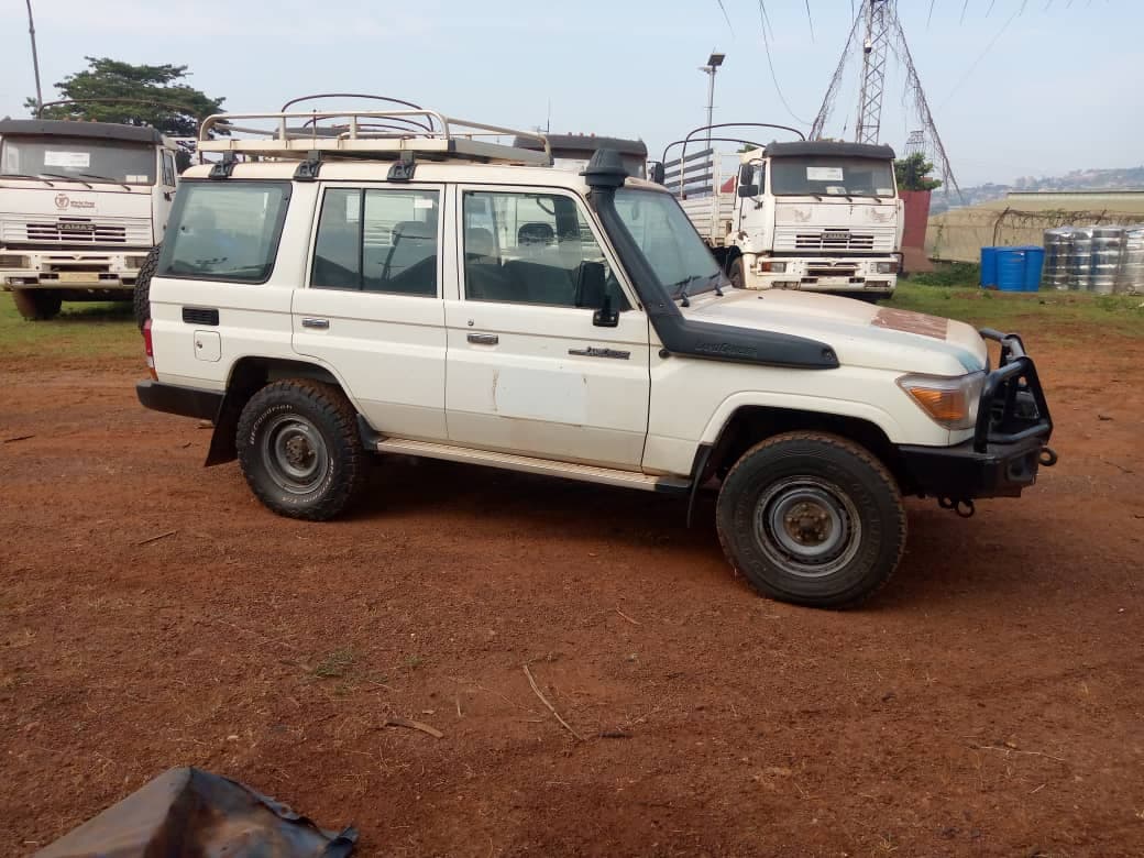 Toyota Landcruiser Hard Top HZJ76R-RKMRS 2019 — imagem 2