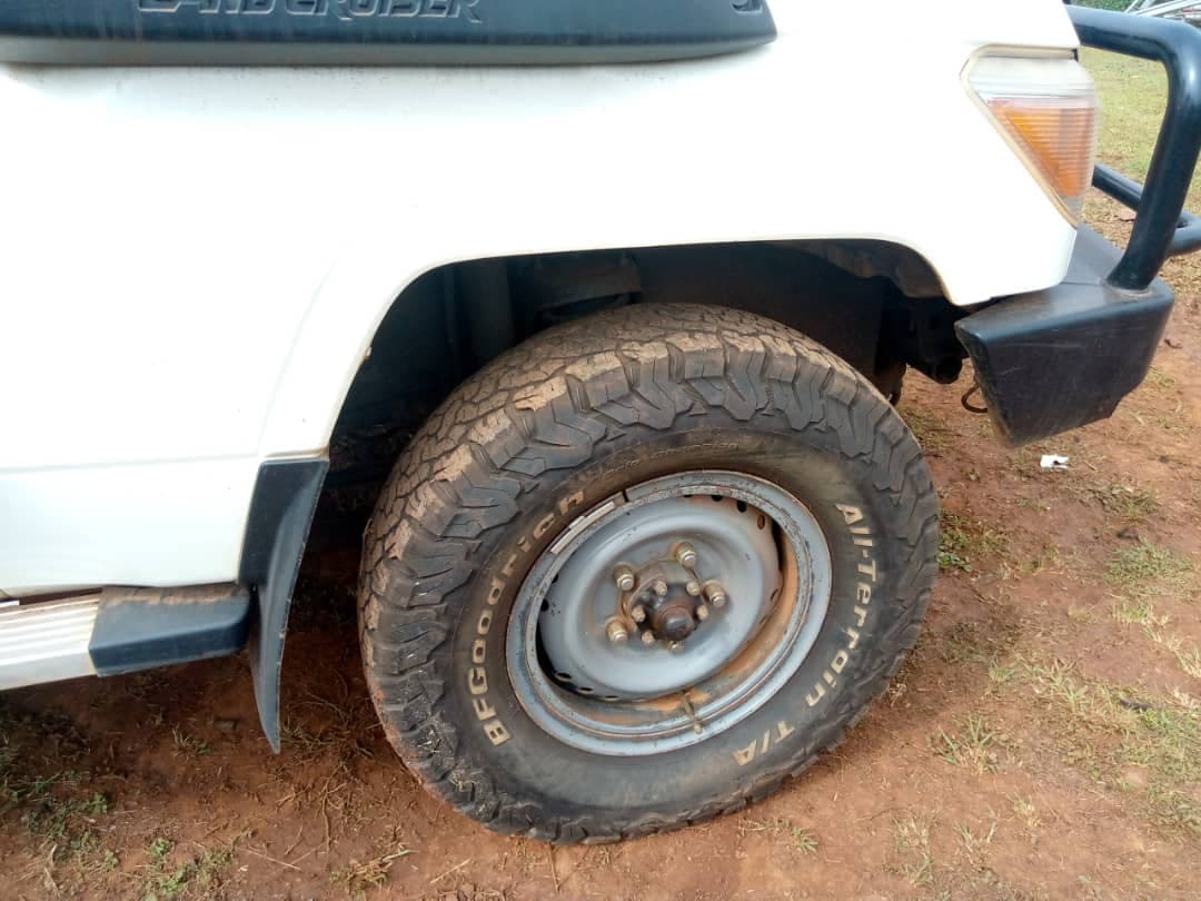 Toyota Landcruiser Hard Top HZJ76R-RKMRS 2017 — imagen 6