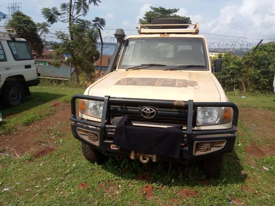Toyota Landcruiser Hard Top HZJ76R-RKMRS 2018 — imagen 11