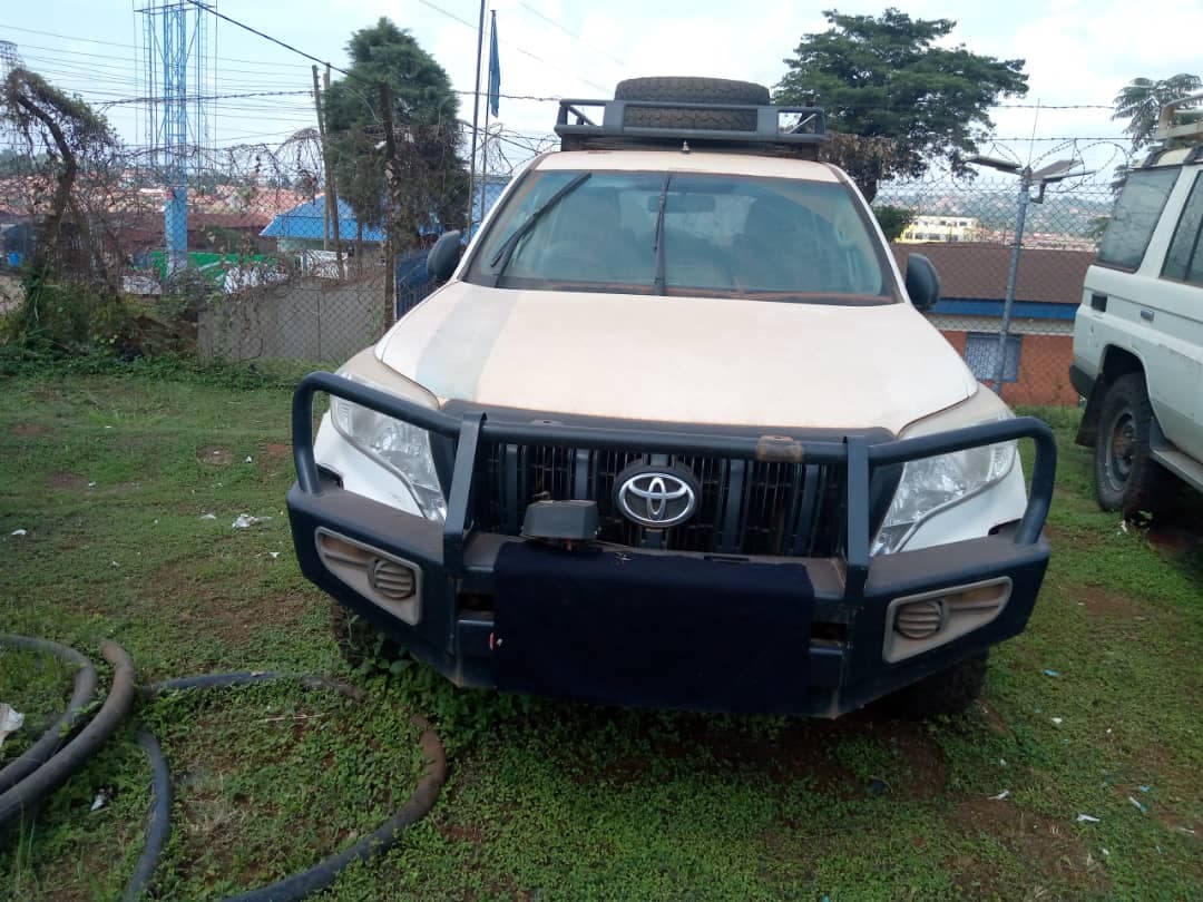Toyota Landcruiser Prado KDJ150R-GKFEY 2017 — imagen 10