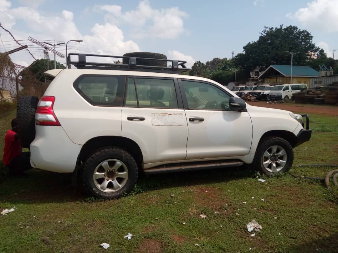 Toyota Landcruiser Prado KDJ150R-GKFEY 2017