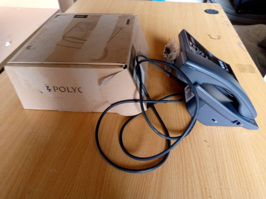 52 Brand New Deskphones — imagen 3