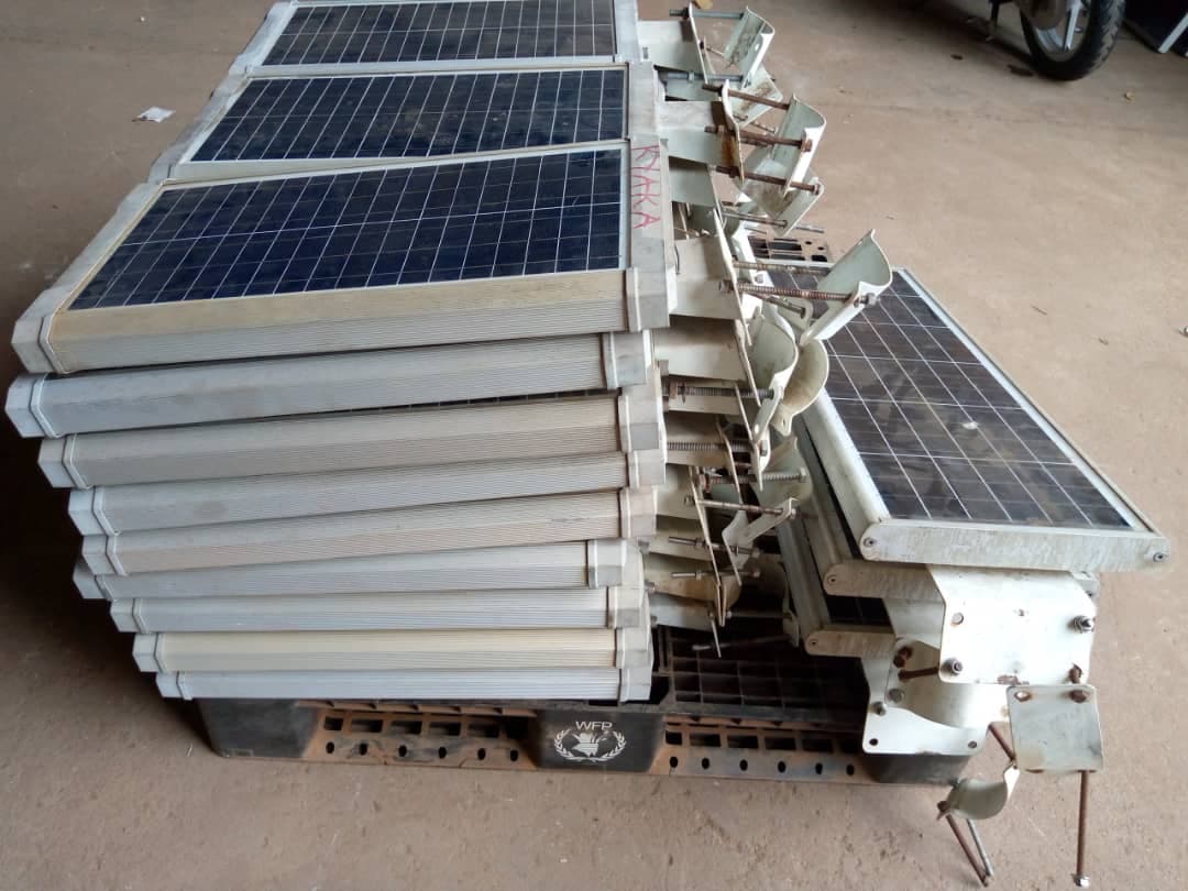 Infrastructure Equipment: Cisco Core Switch, PA System & Solar Street Lights — imagen 2