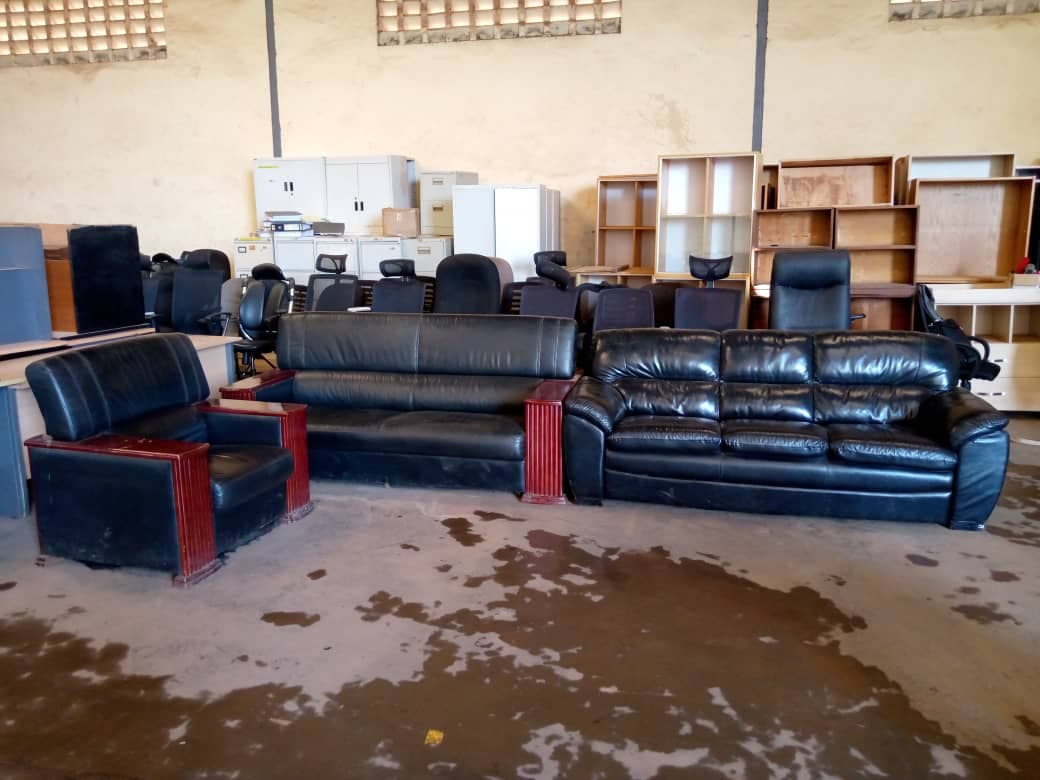 Sofa Set Chairs — image 2
