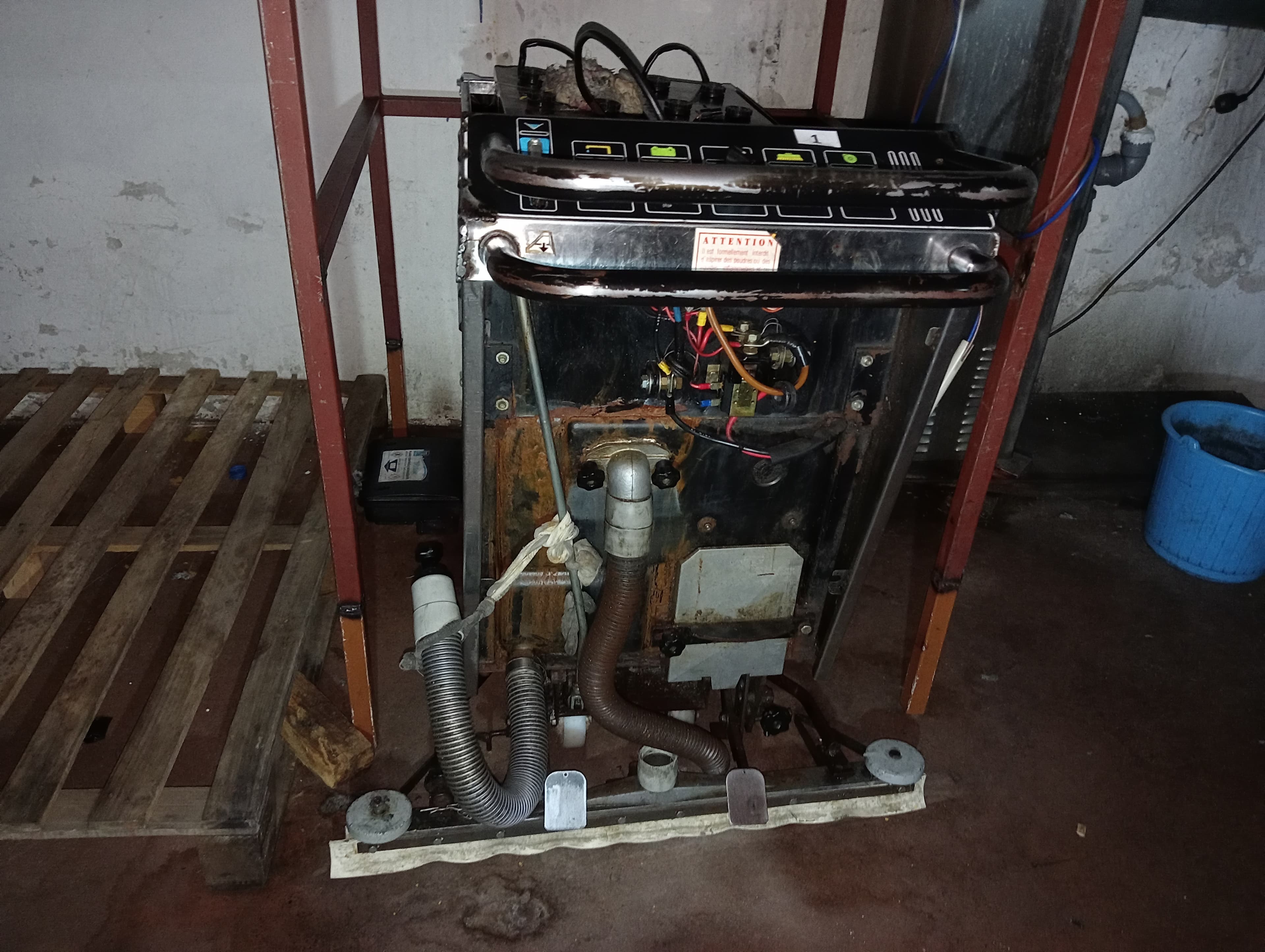 Máquina de Limpar Piso — imagen 4