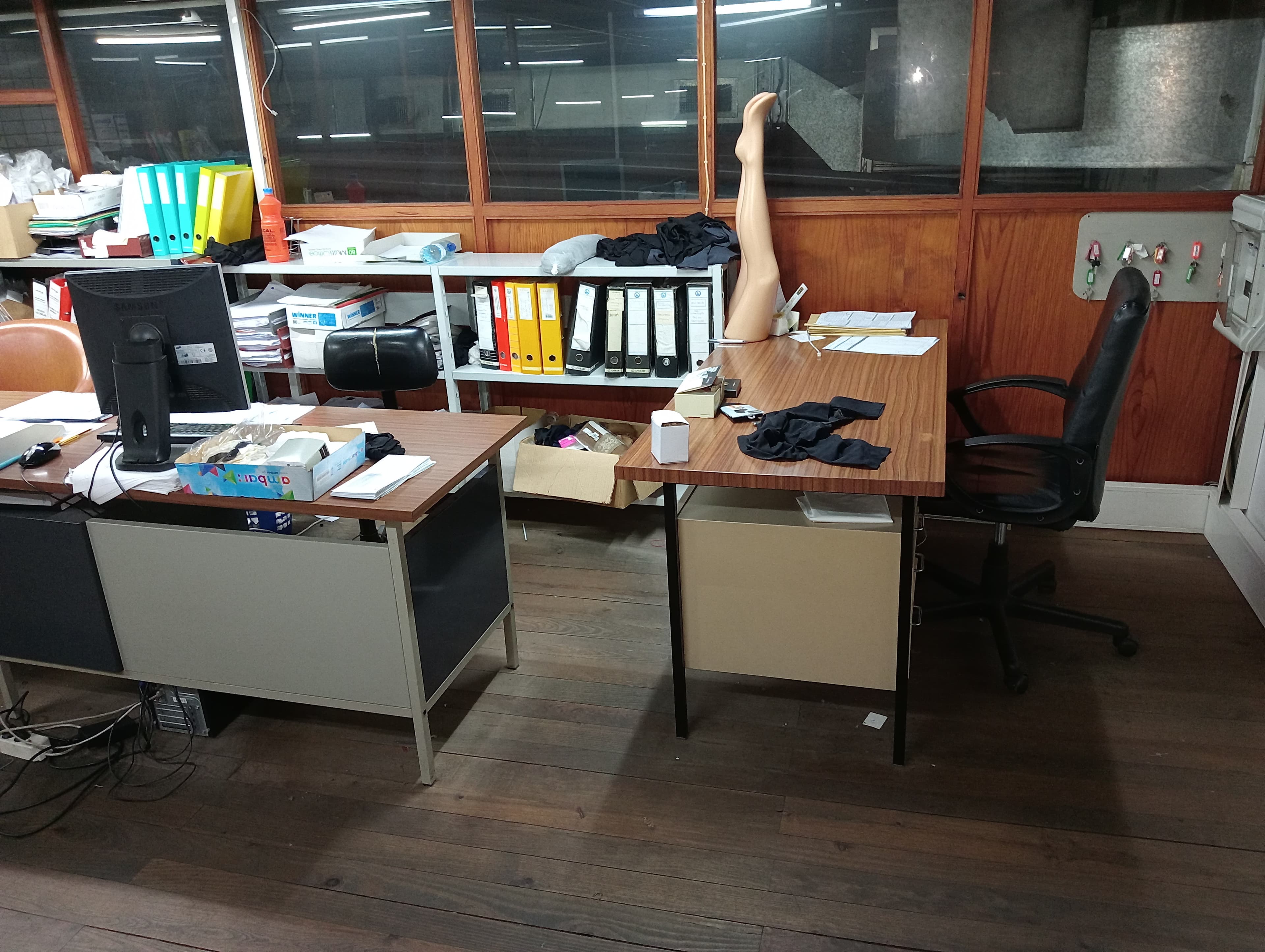 Equipamiento de Oficina — imagen 2