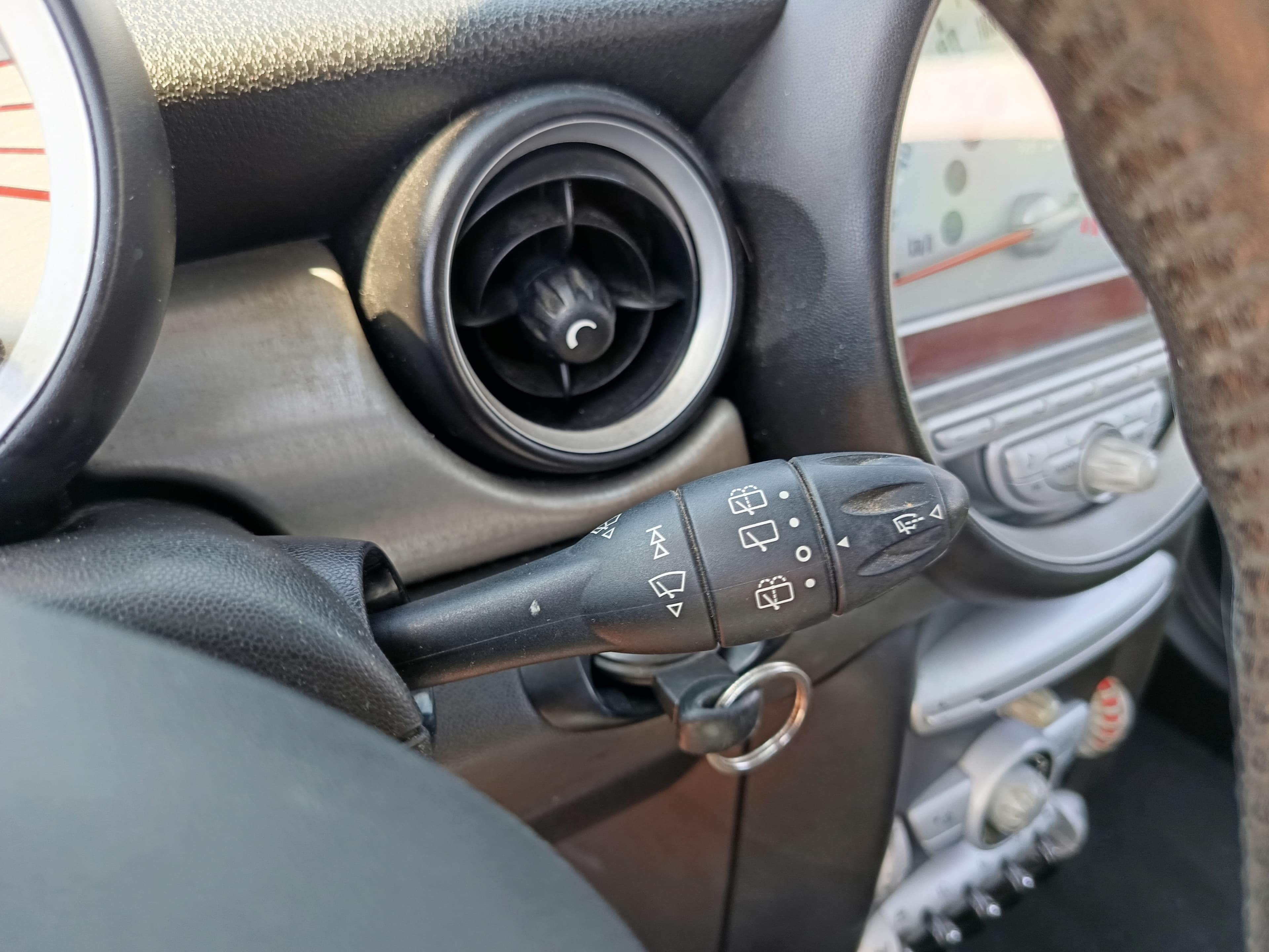 Mini Cooper D · Ano 2008 — imagem 42