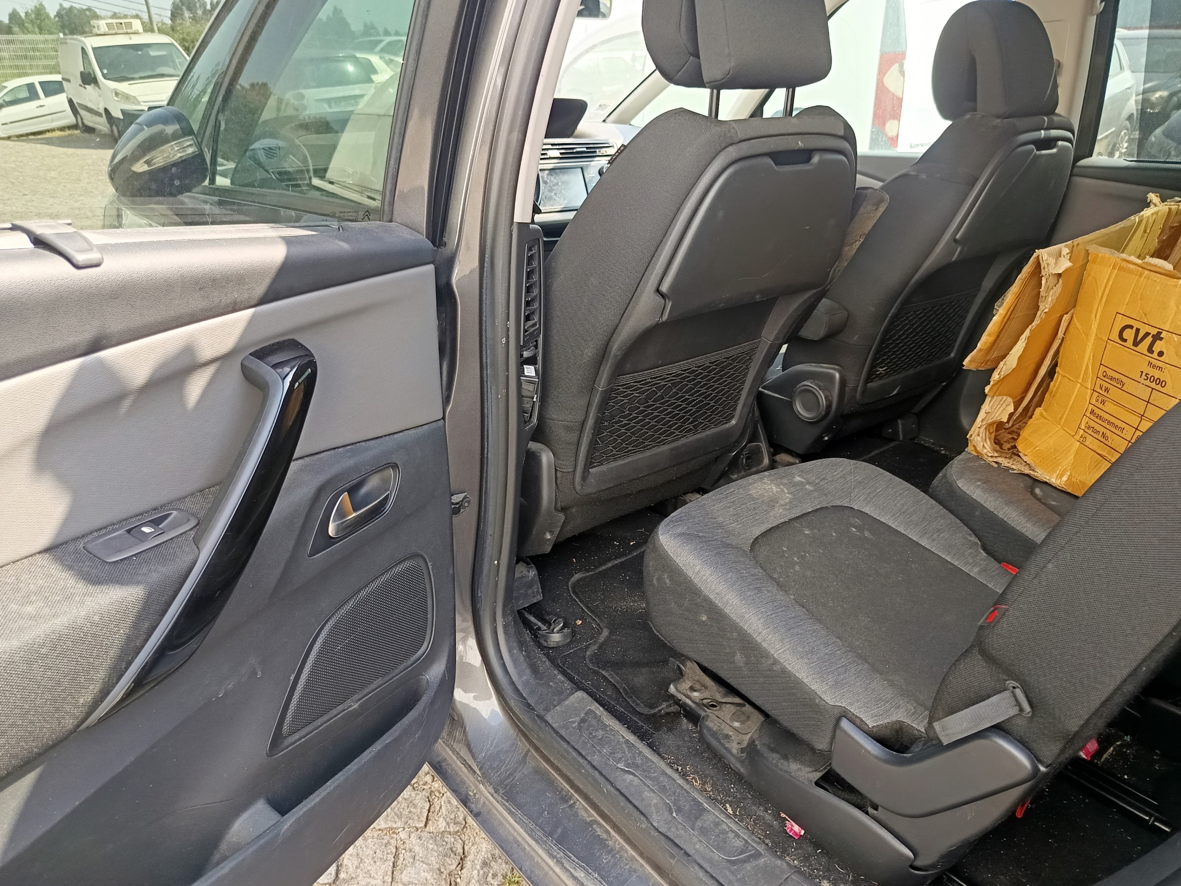 Citroën Grand C4 Space Tourer 1.6 Blue HDI · Ano 2018 — imagem 30