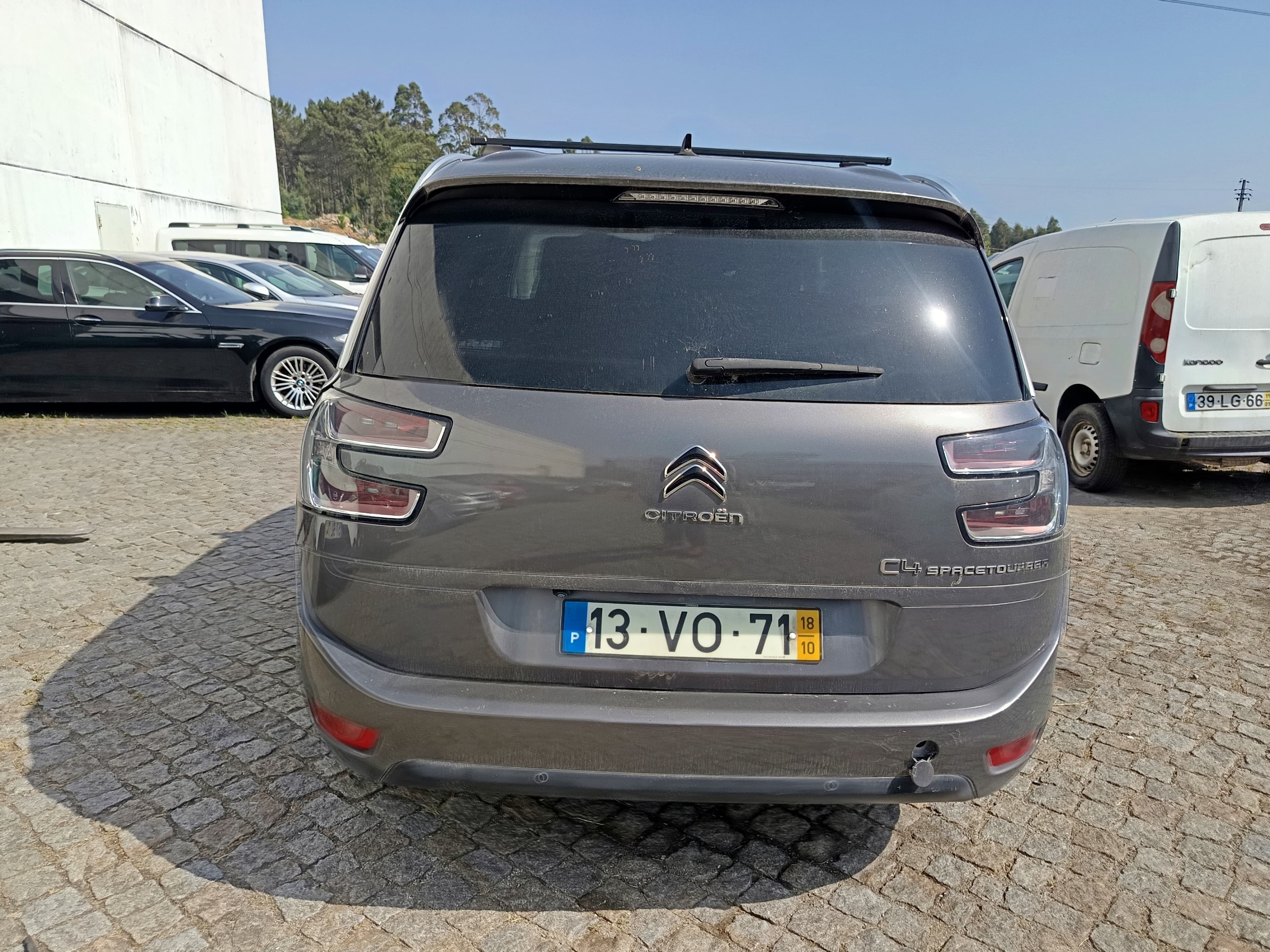 Citroën Grand C4 Space Tourer 1.6 Blue HDI · Ano 2018 — imagem 6