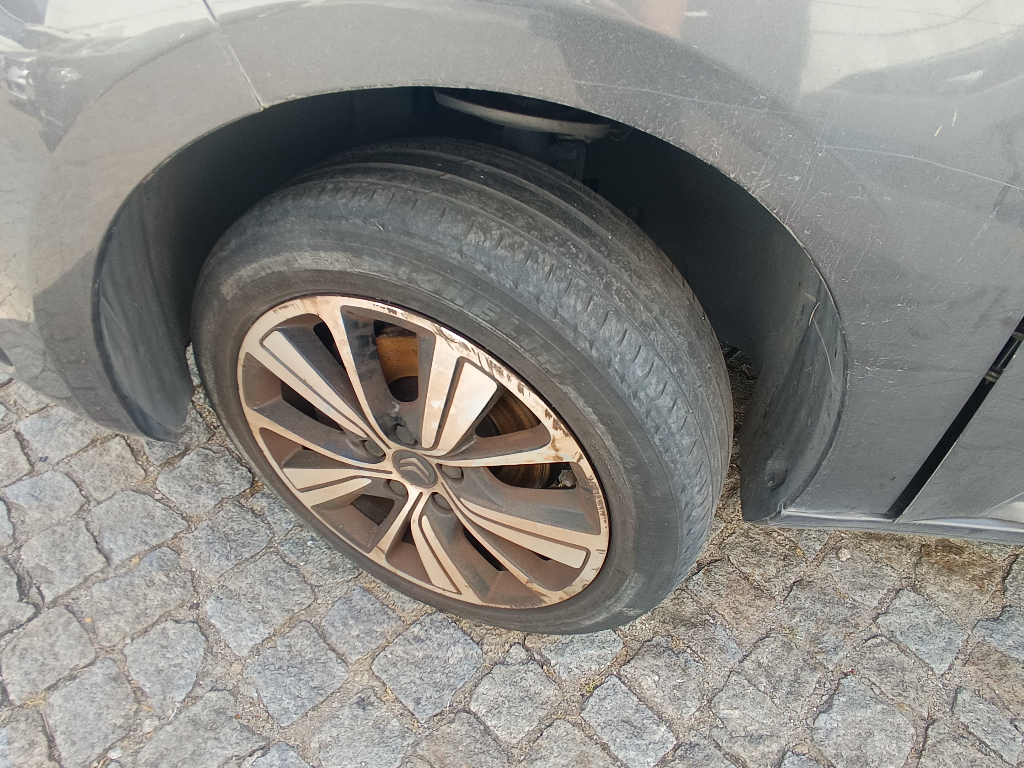 Citroën Grand C4 Space Tourer 1.6 Blue HDI · Ano 2018 — imagem 21