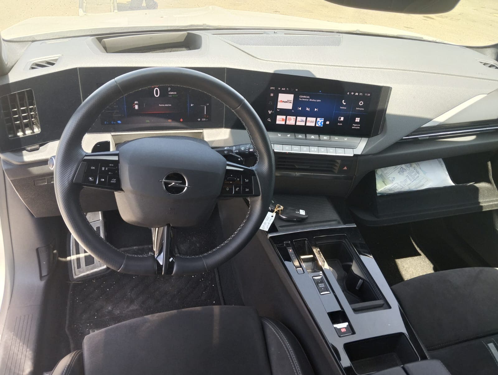 Opel Astra 1.6 Híbrido · Ano 2023 — imagen 11