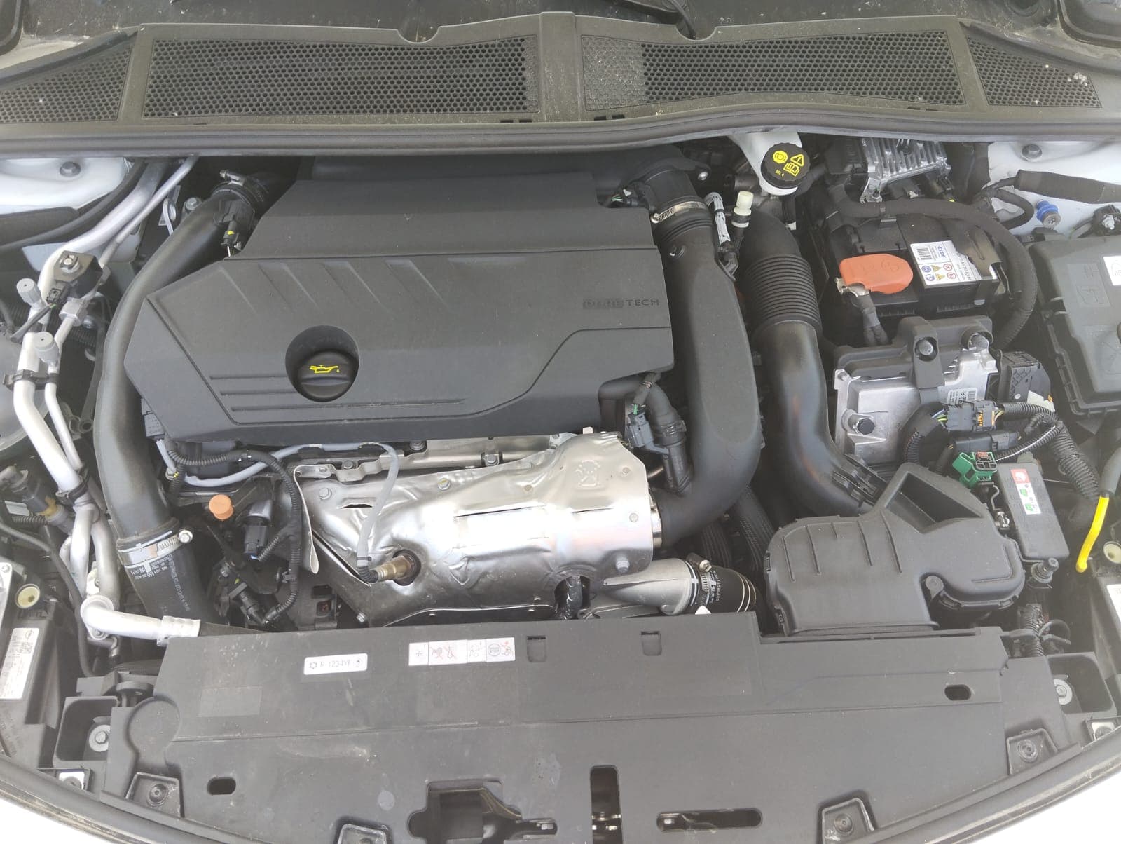 Opel Astra 1.6 Híbrido · Ano 2023 — imagen 12