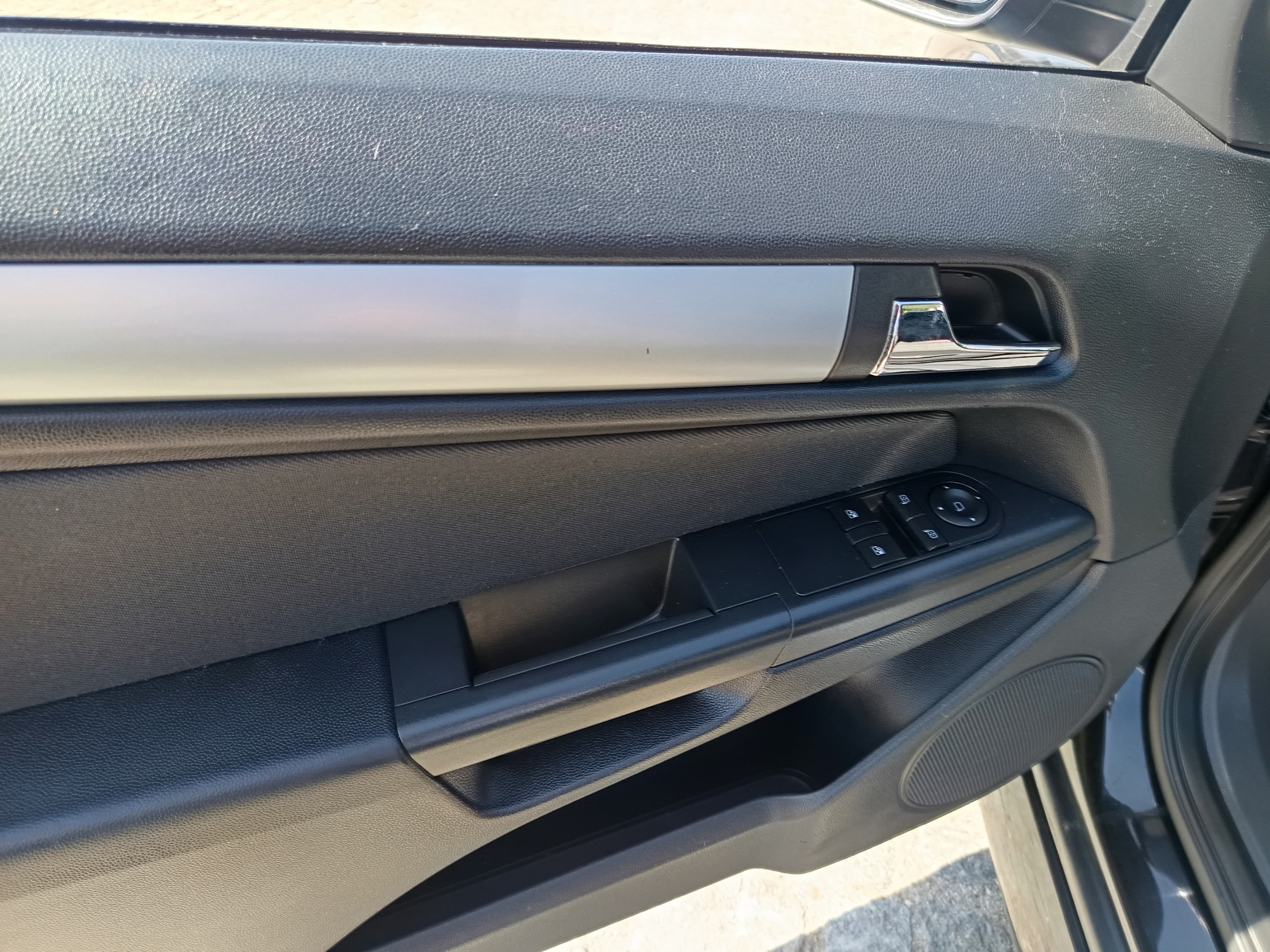 Opel Astra 1.7 CDTI · Ano 2009 — imagem 24