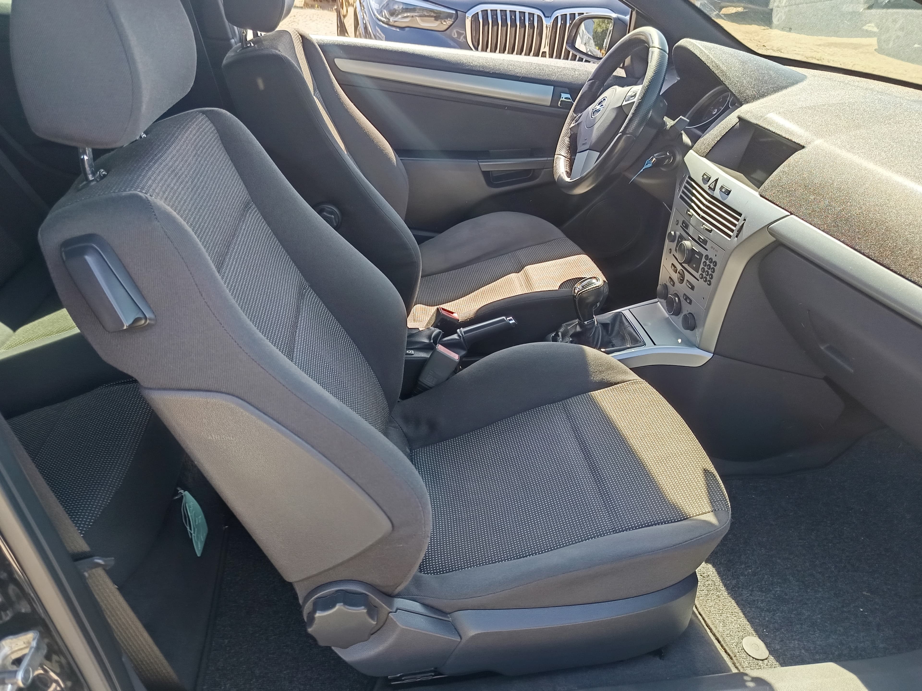 Opel Astra 1.7 CDTI · Ano 2009 — imagem 20