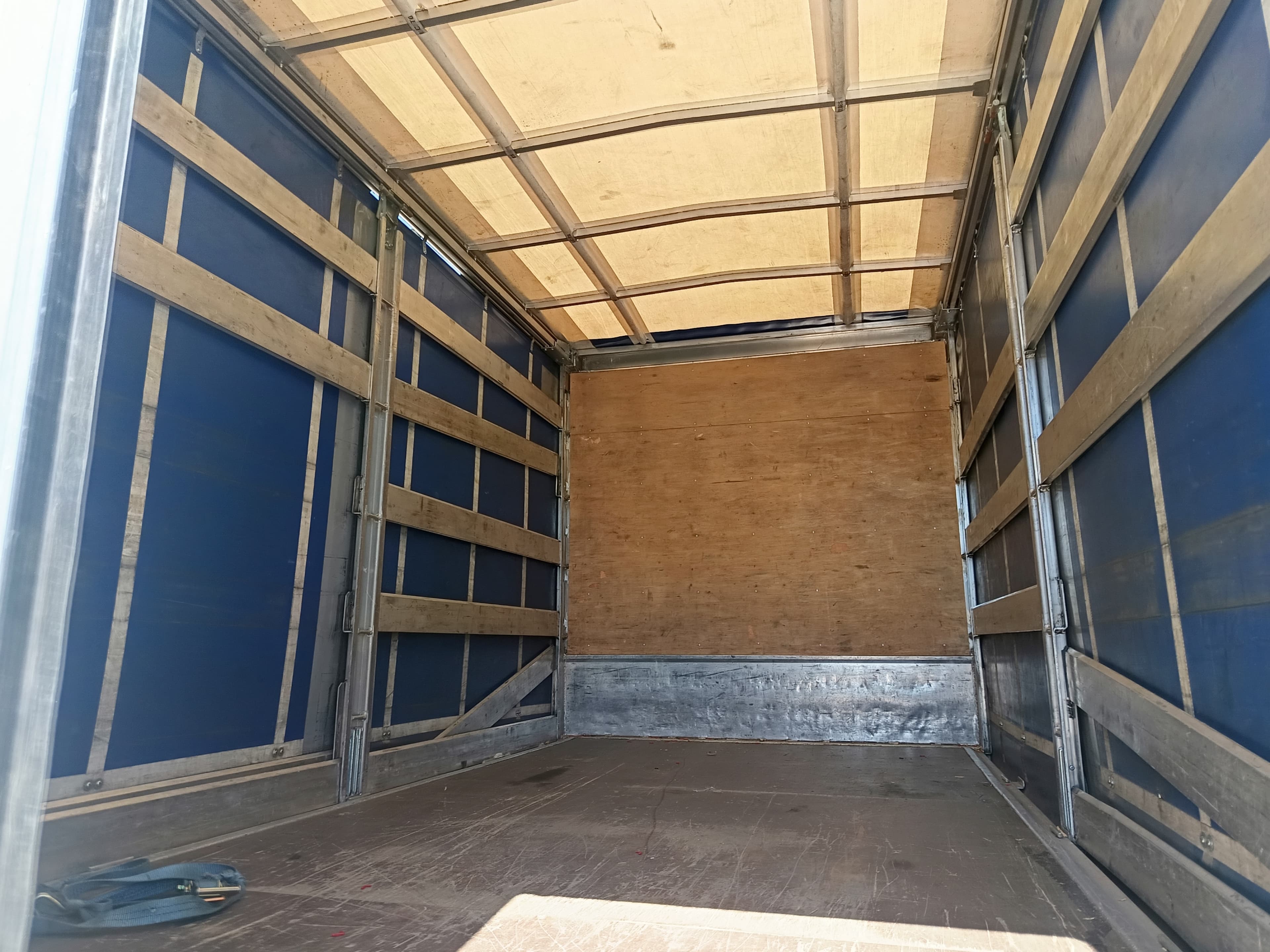 Renault Master · Ano 2022 — imagem 17