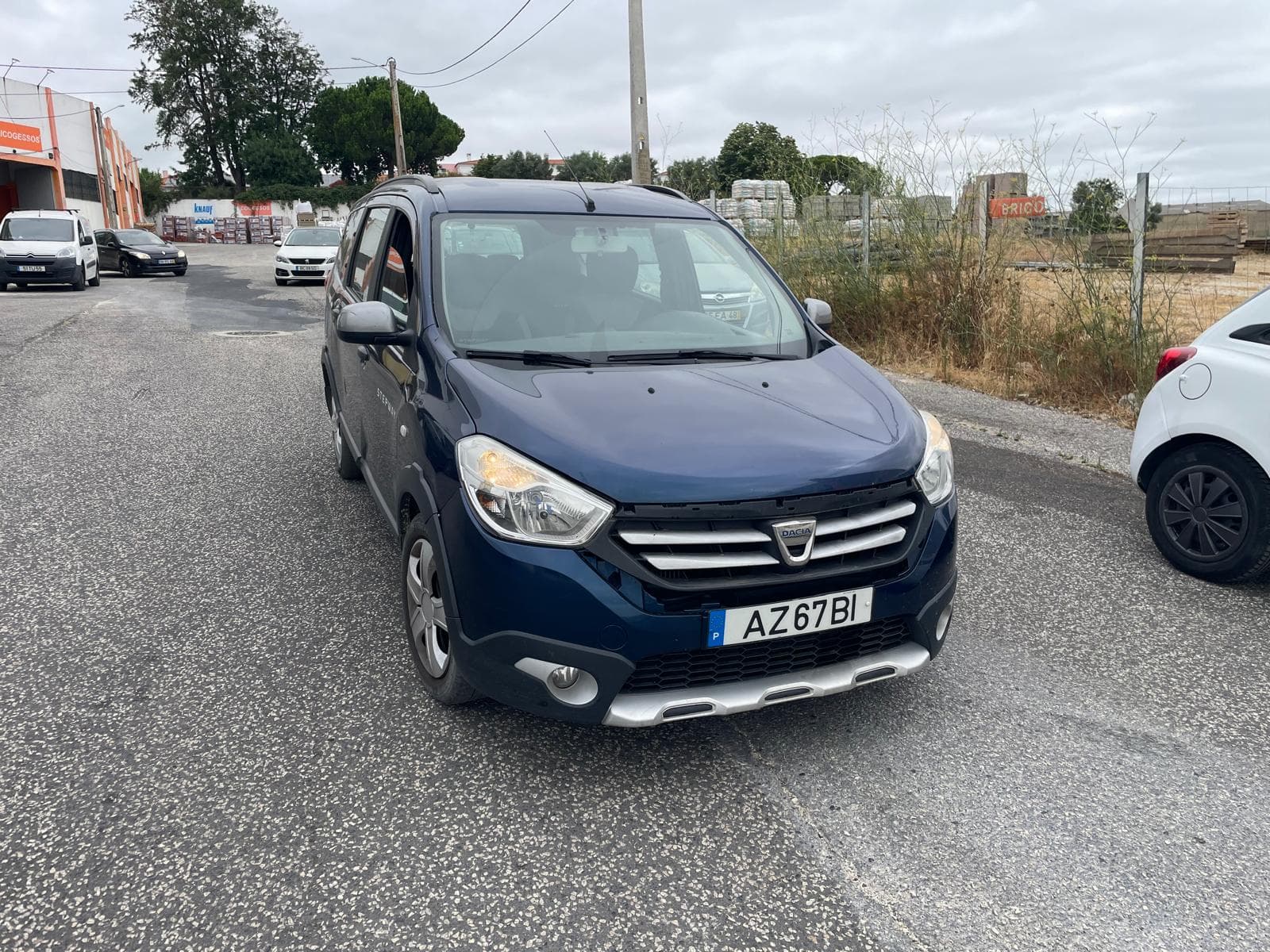 Dacia Lodgy · 7 Lugares · Ano 2018 — image 4