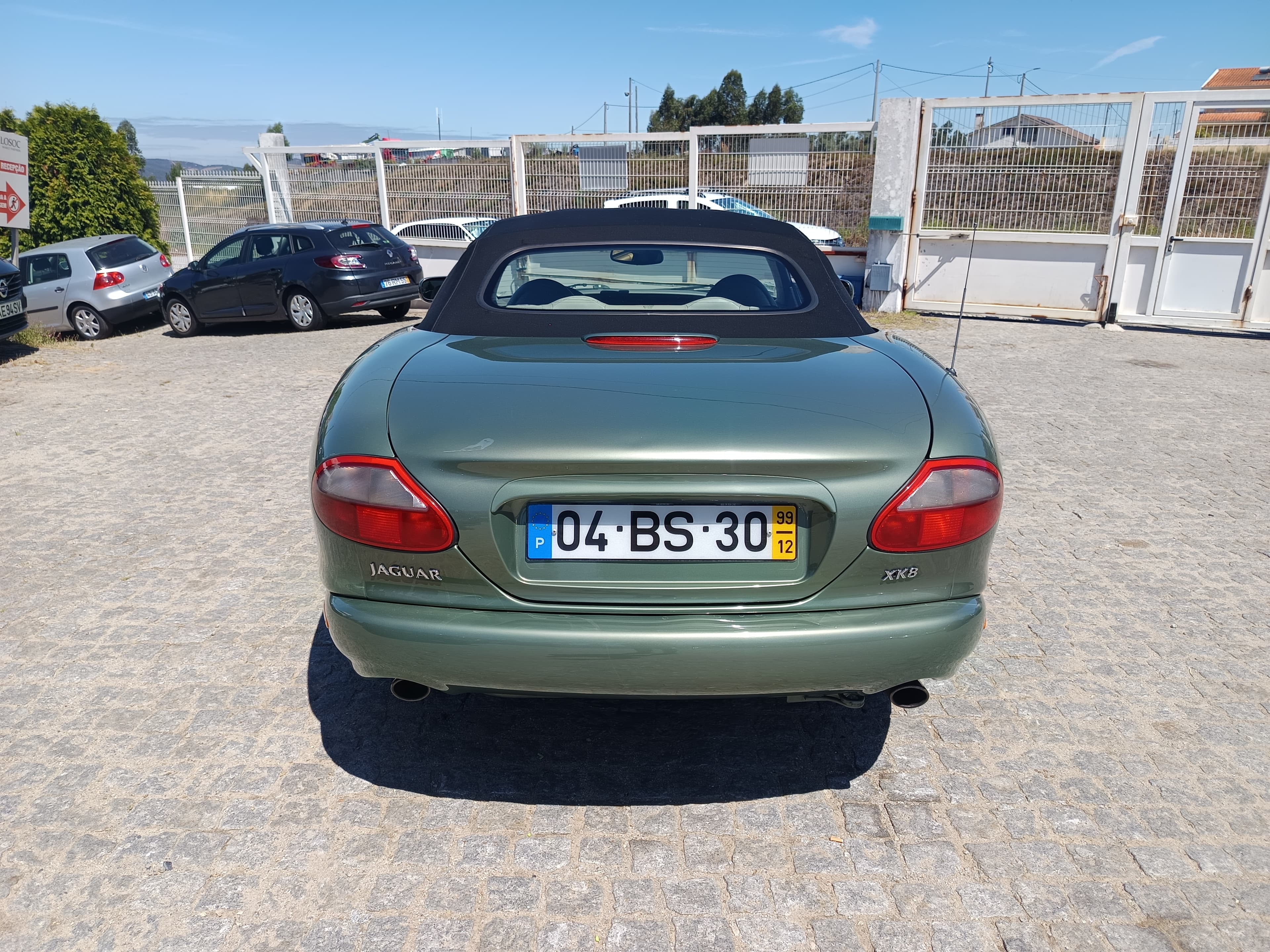 Jaguar XK8 · Ano 1999 — image 5