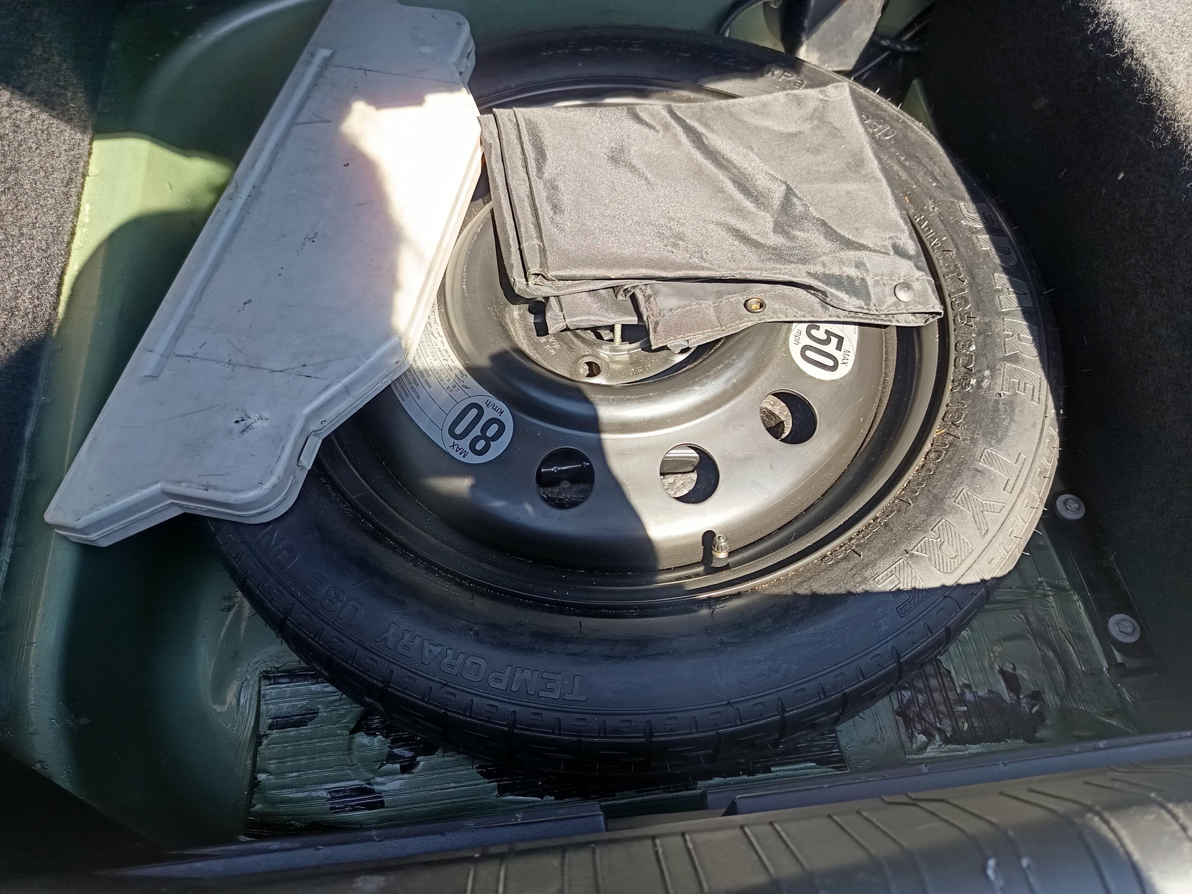 Jaguar XK8 · Ano 1999 — image 16