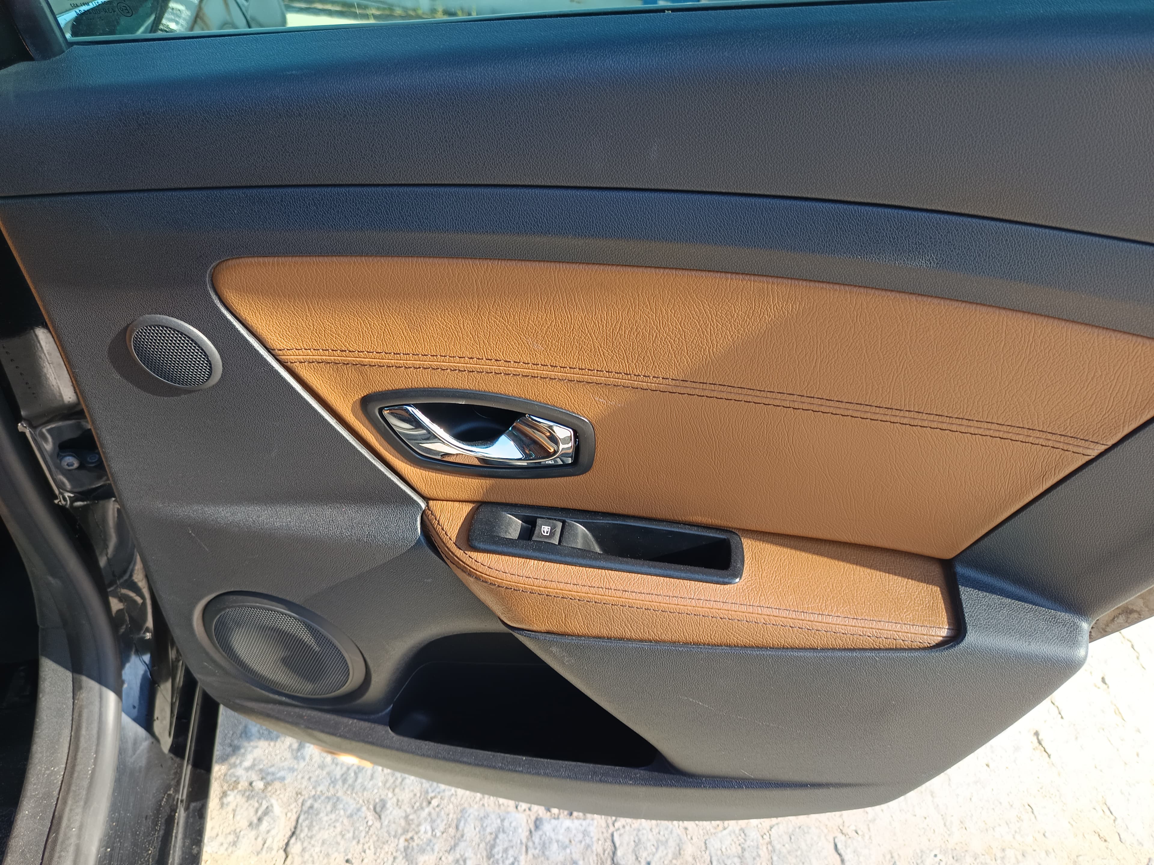 Renault Mégane · Ano 2012 — image 24