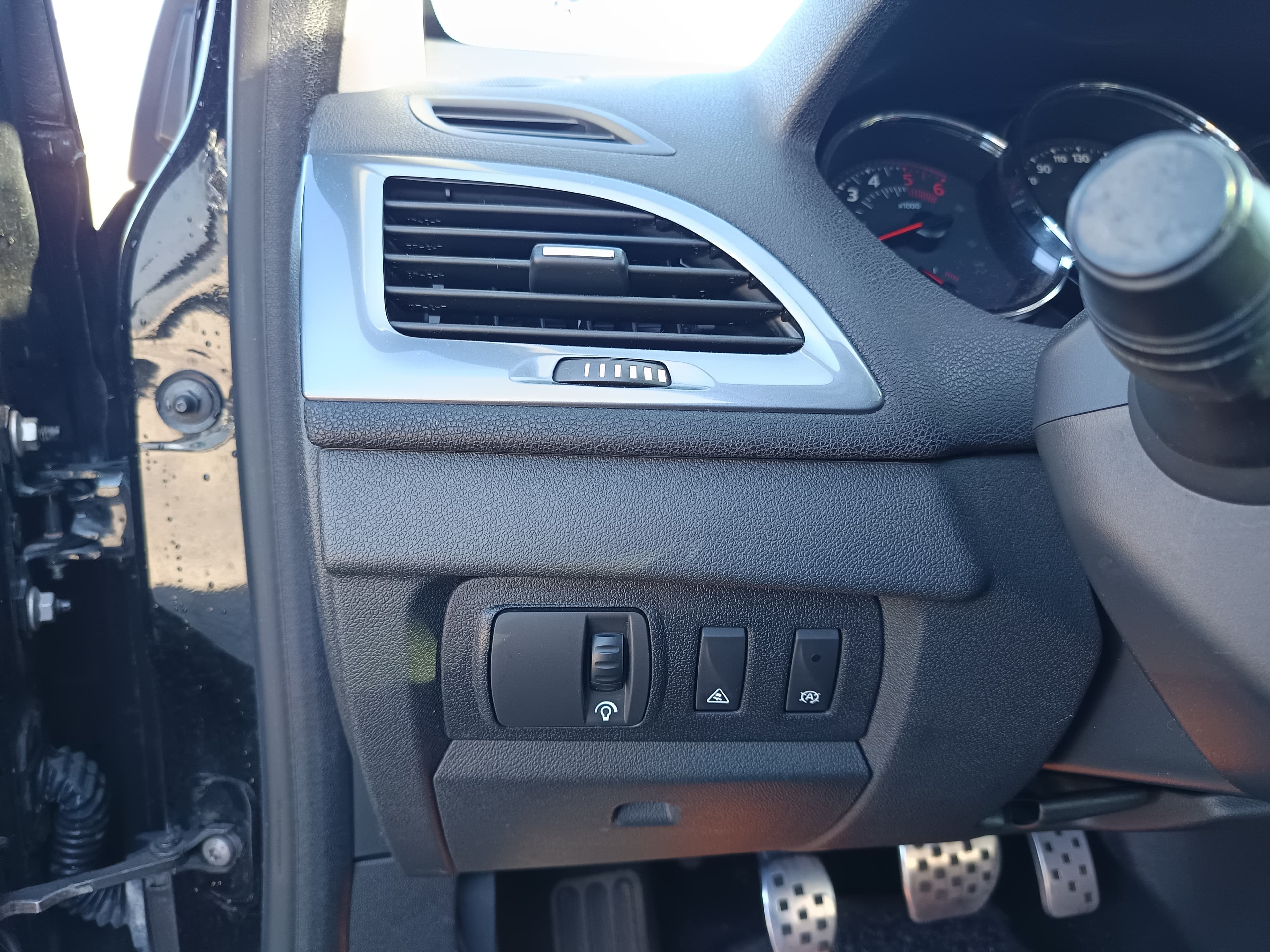 Renault Mégane · Ano 2012 — image 48