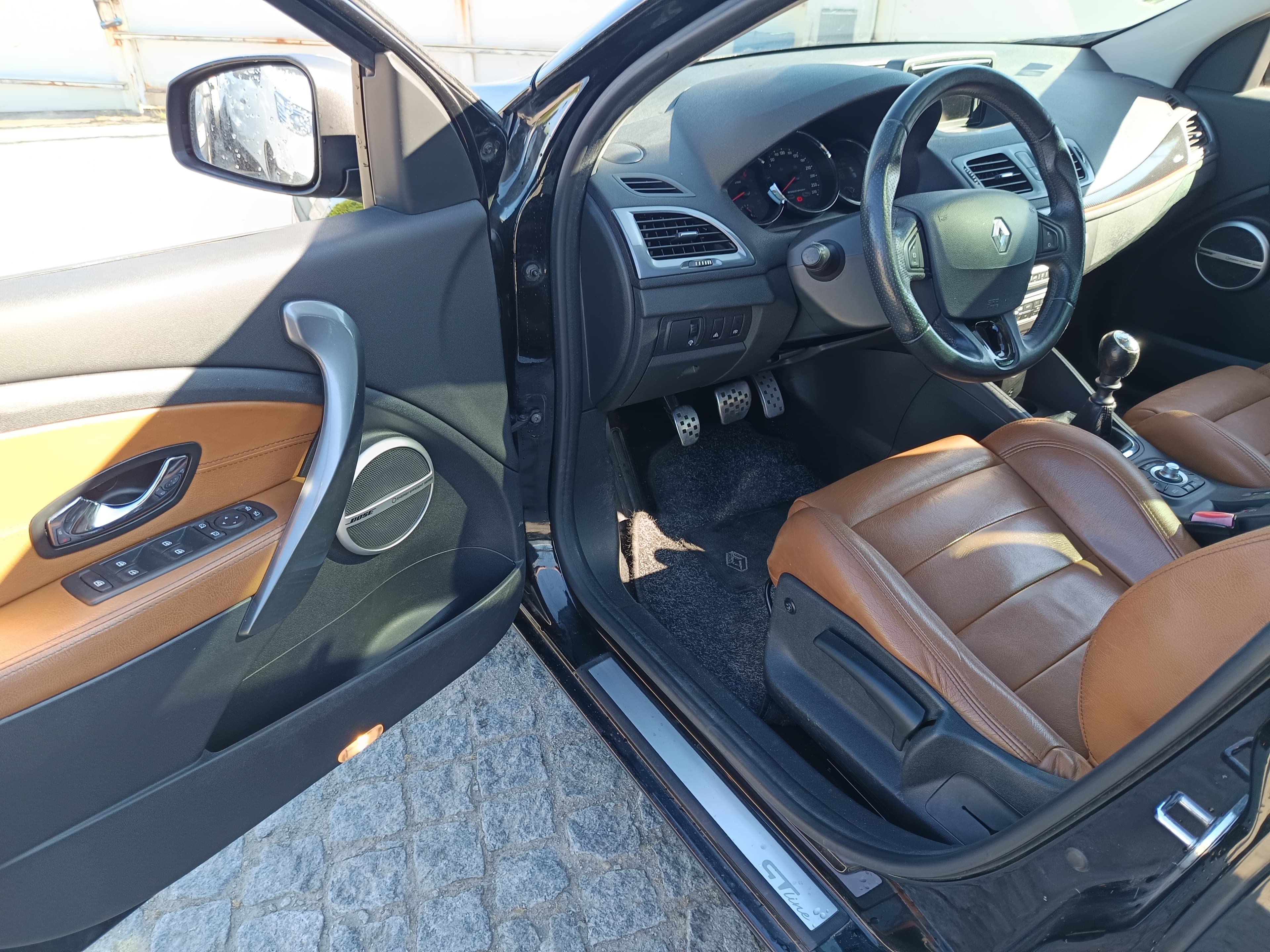 Renault Mégane · Ano 2012 — image 37