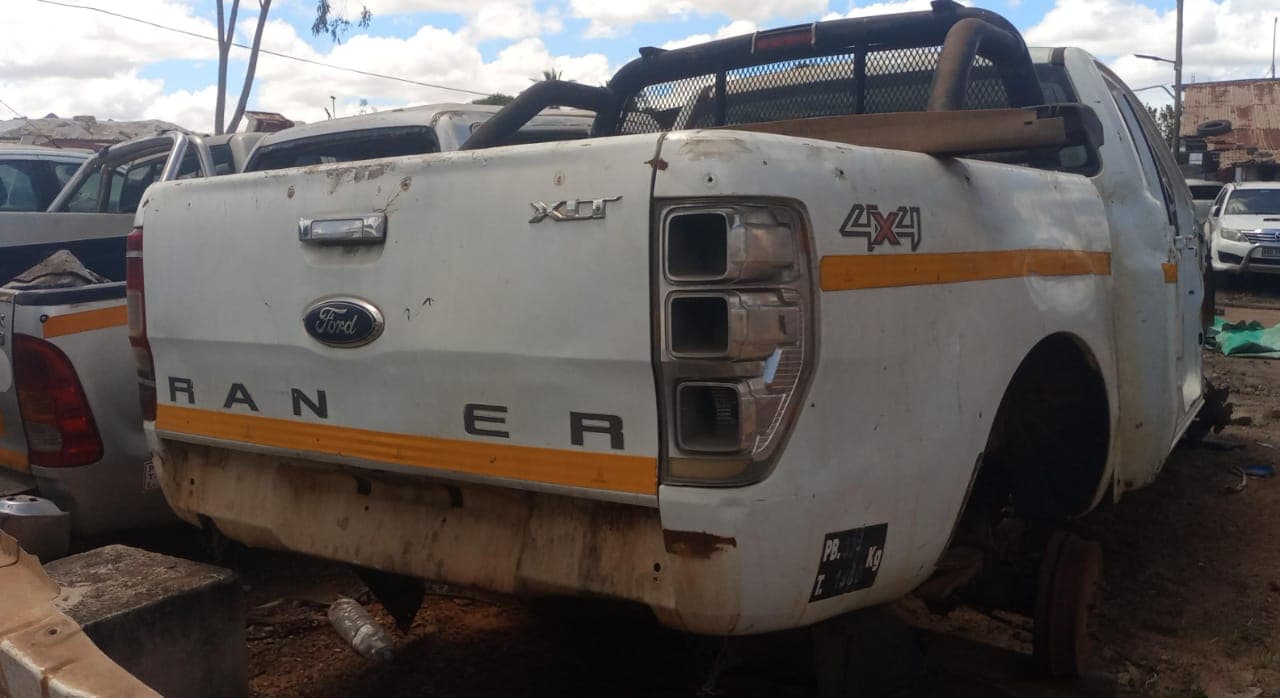 Carcaça de Ford Ranger — imagem 6