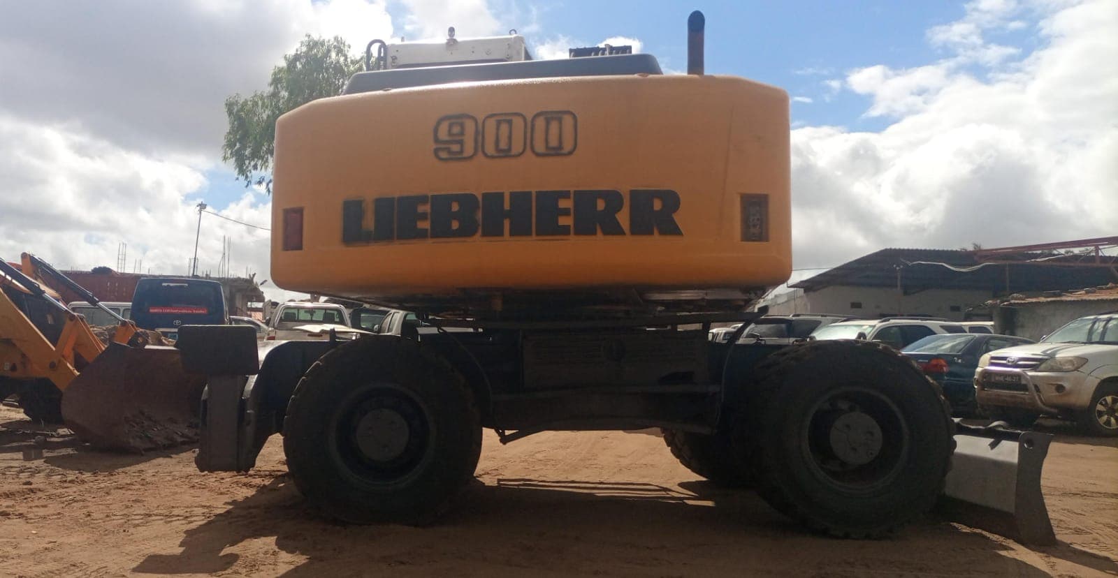 Escavadeira Liebherr A900C — image 13