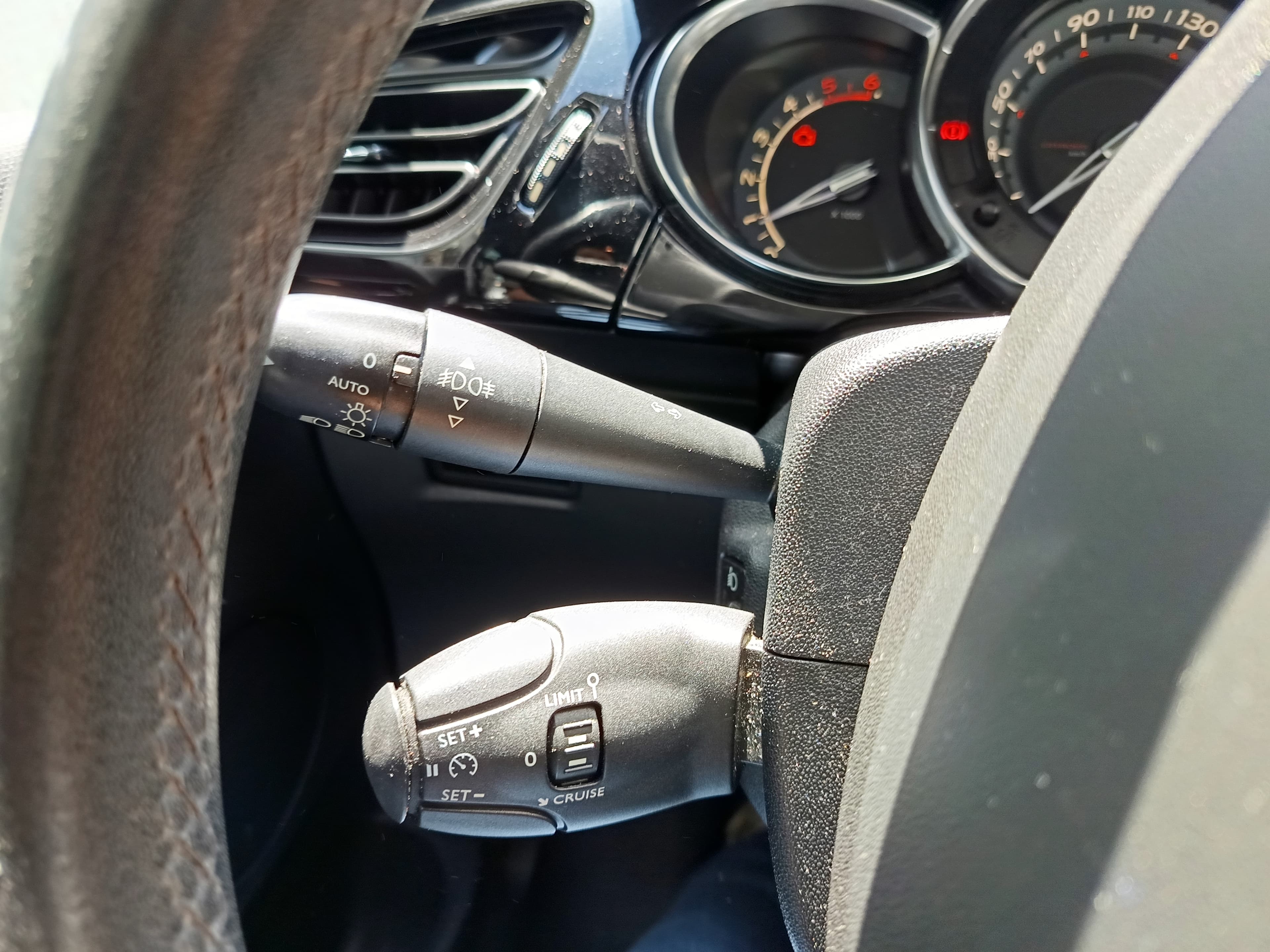 Citroën DS3 · Año 2012 — imagen 37