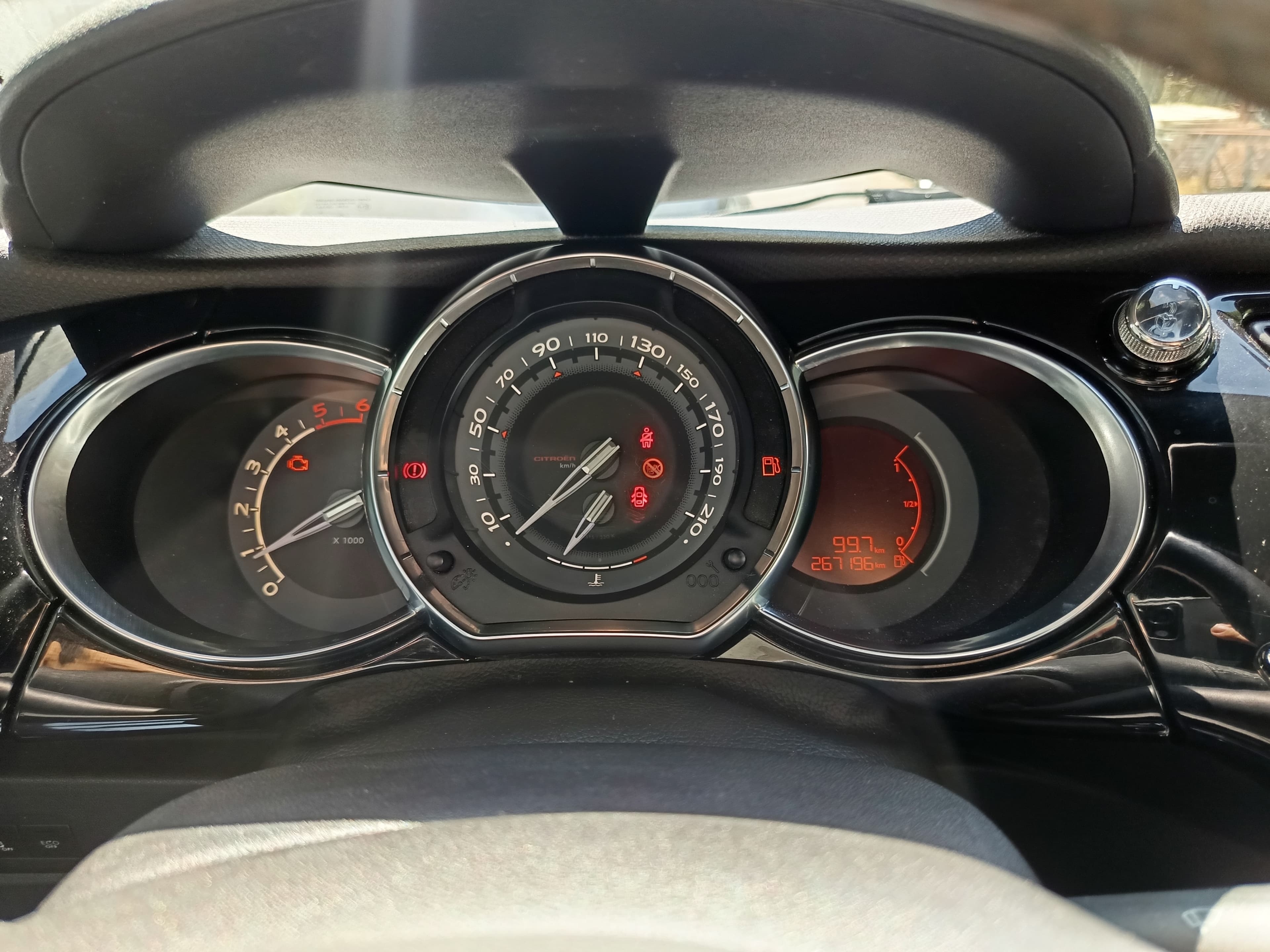 Citroën DS3 · Año 2012 — imagen 35