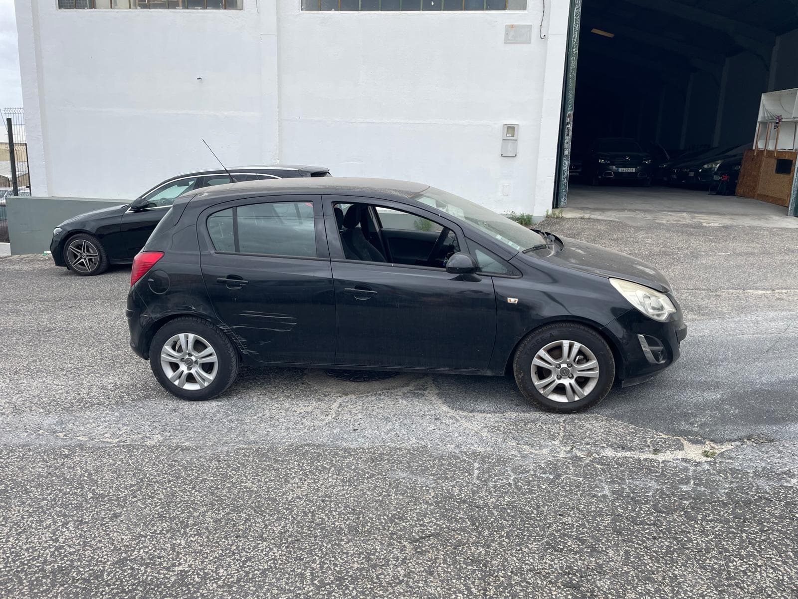 Opel Corsa · Ano 2011 — image 8