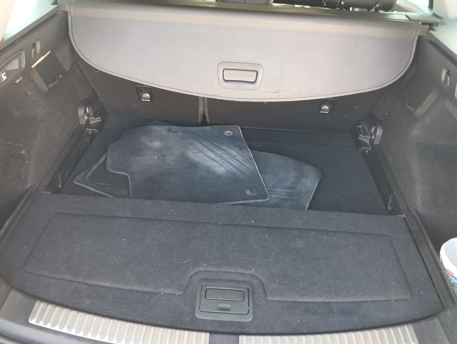 Renault Mégane IV Sport · Ano 2018 — image 9