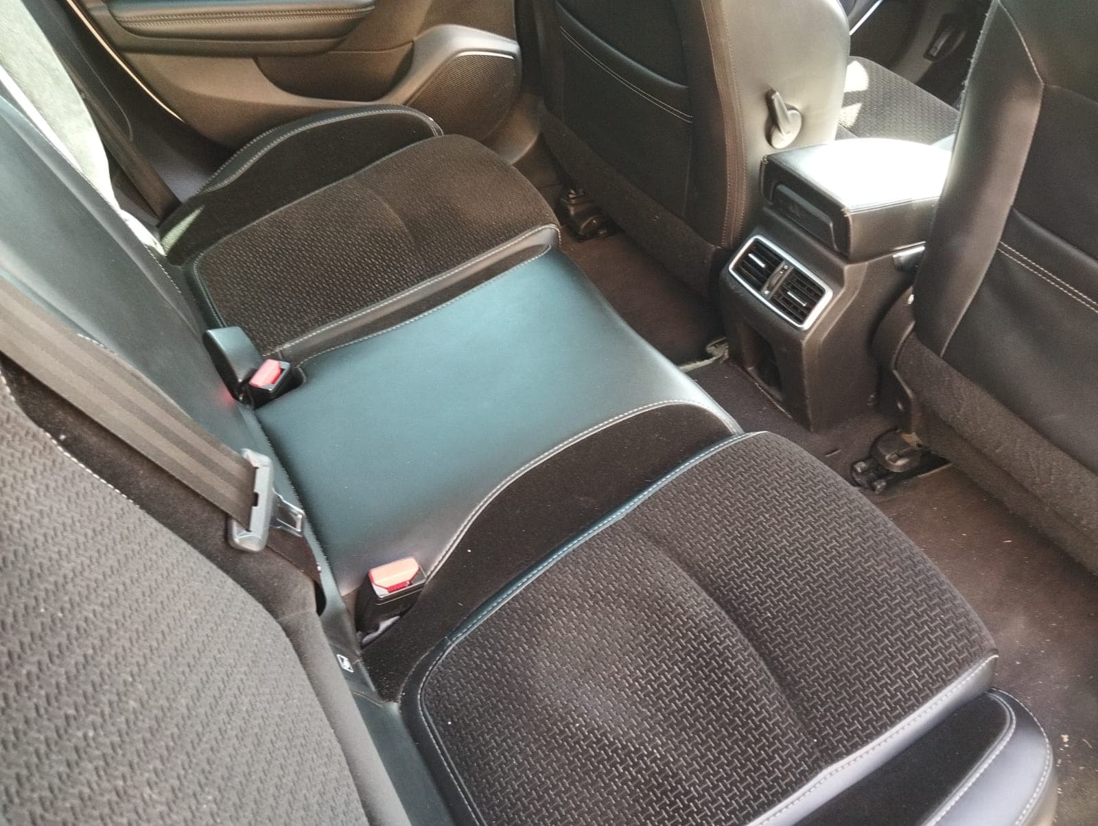 Renault Mégane IV Sport · Ano 2018 — image 25