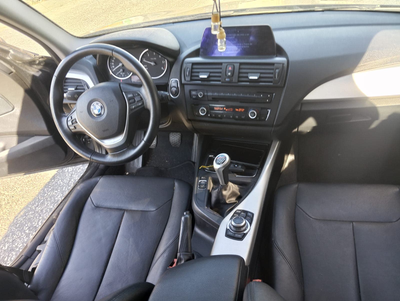 BMW 116D · Ano 2012 — imagem 18