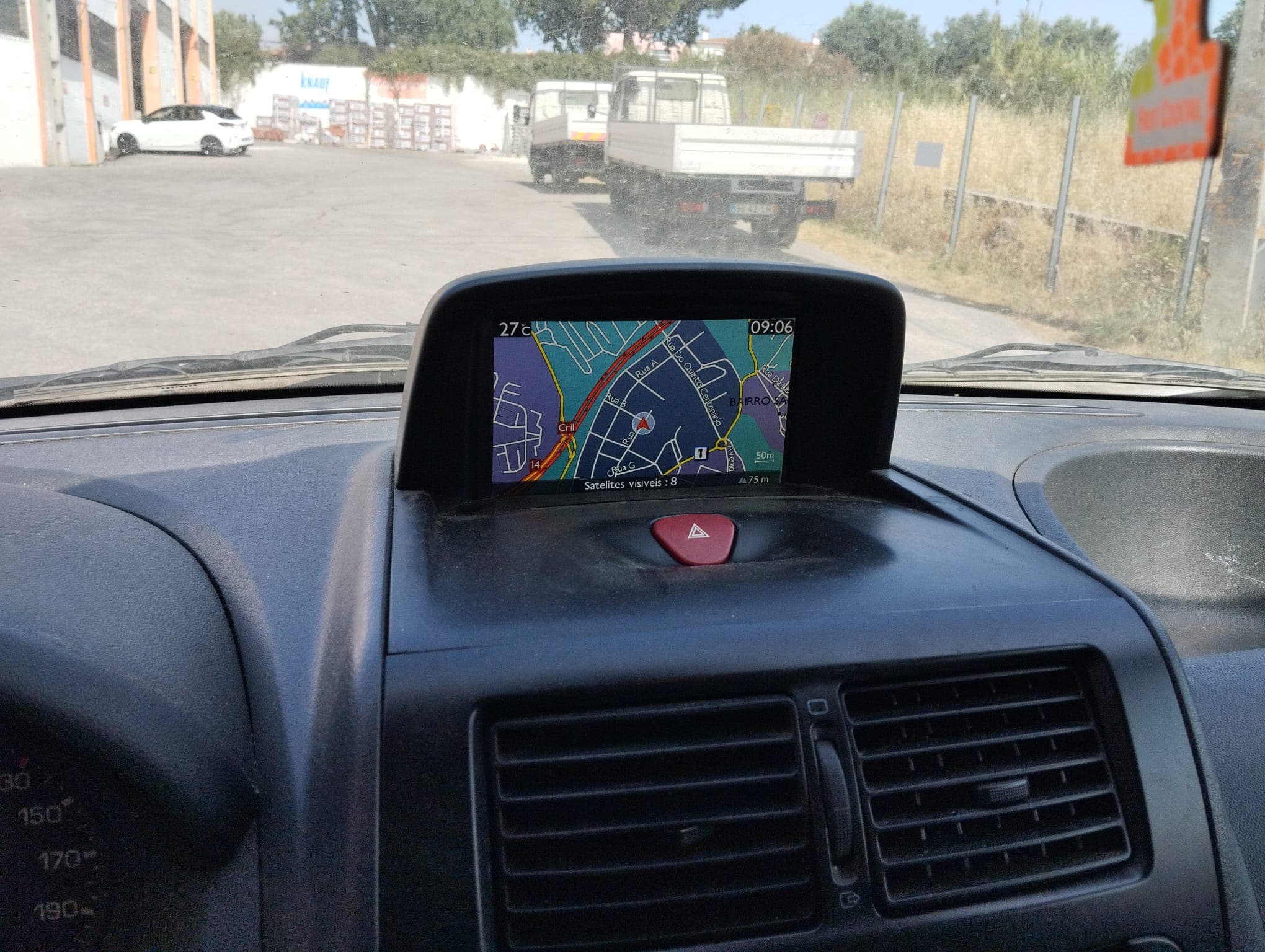 Peugeot Expert · Ano 2016 — imagem 18