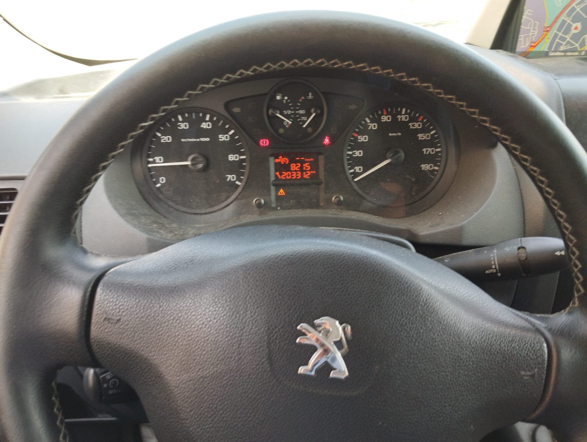 Peugeot Expert · Ano 2016 — imagem 17