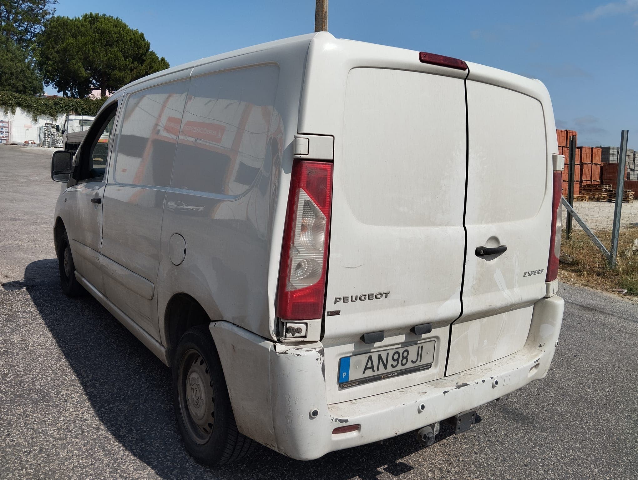 Peugeot Expert · Ano 2016 — imagem 6