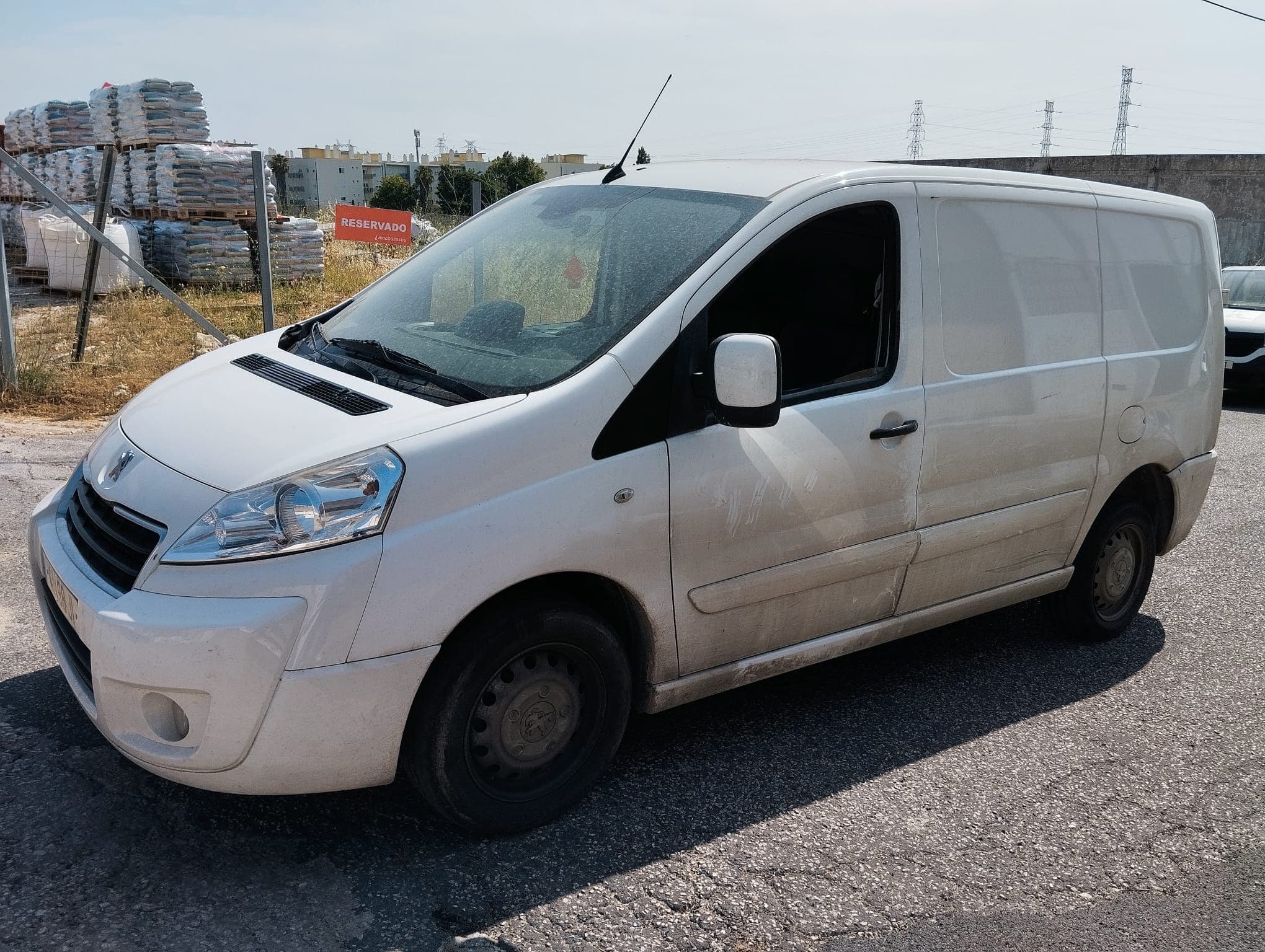 Peugeot Expert · Ano 2016 — imagem 3