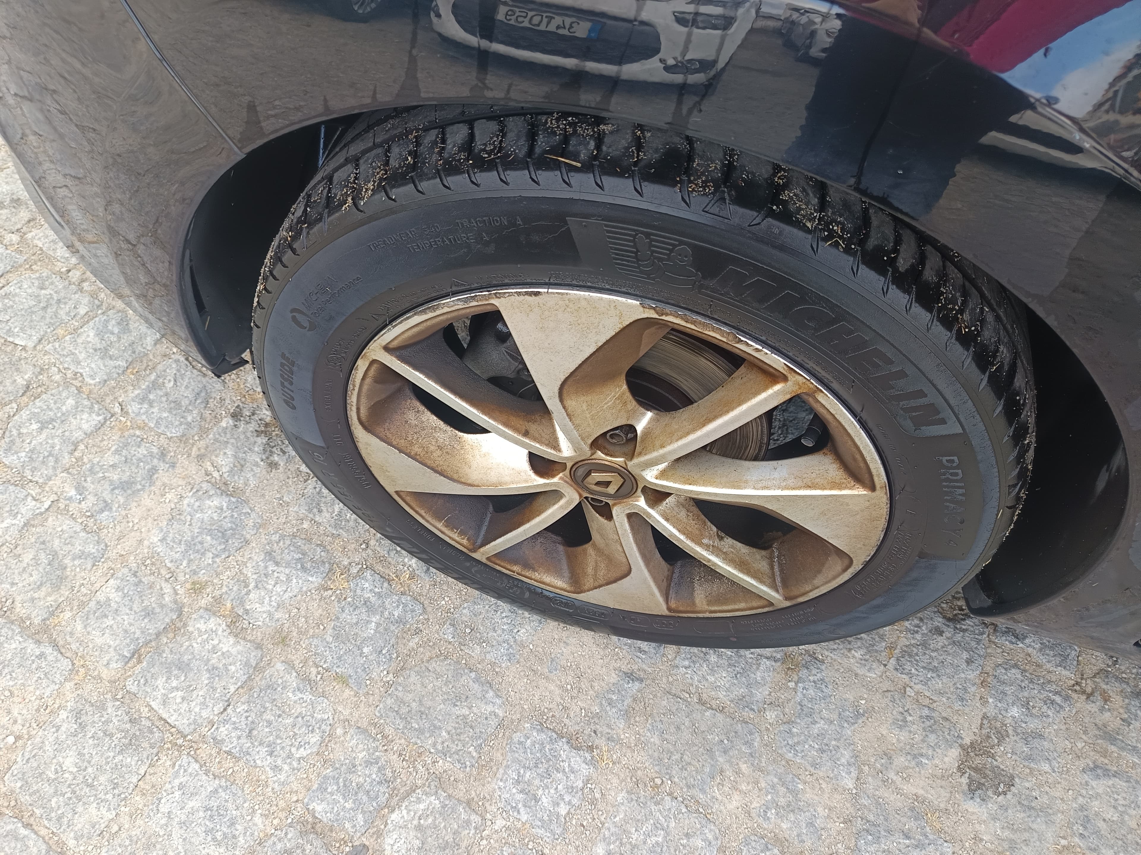 Renault Clio · Ano 2018 — image 43