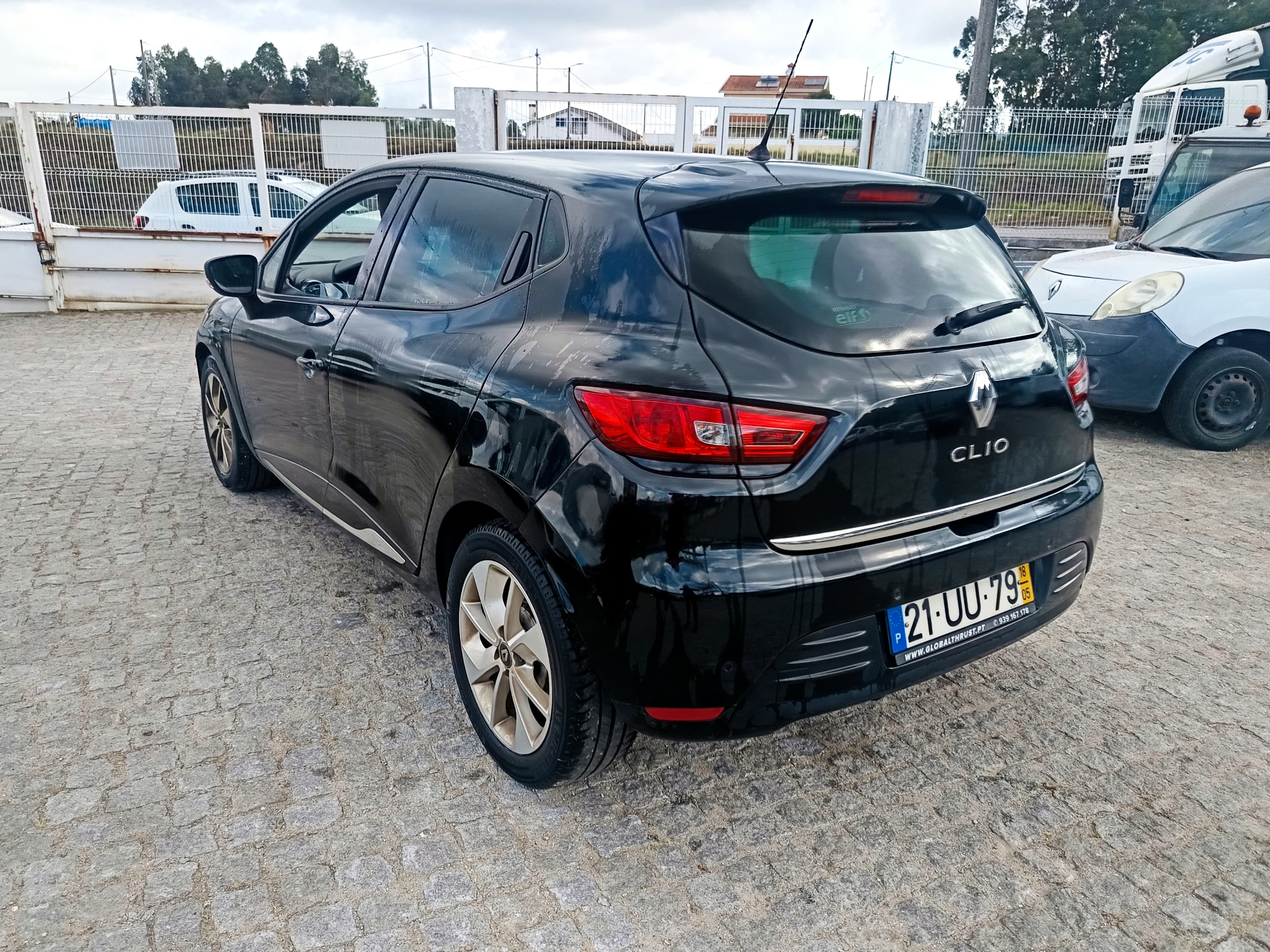 Renault Clio · Ano 2018 — image 6