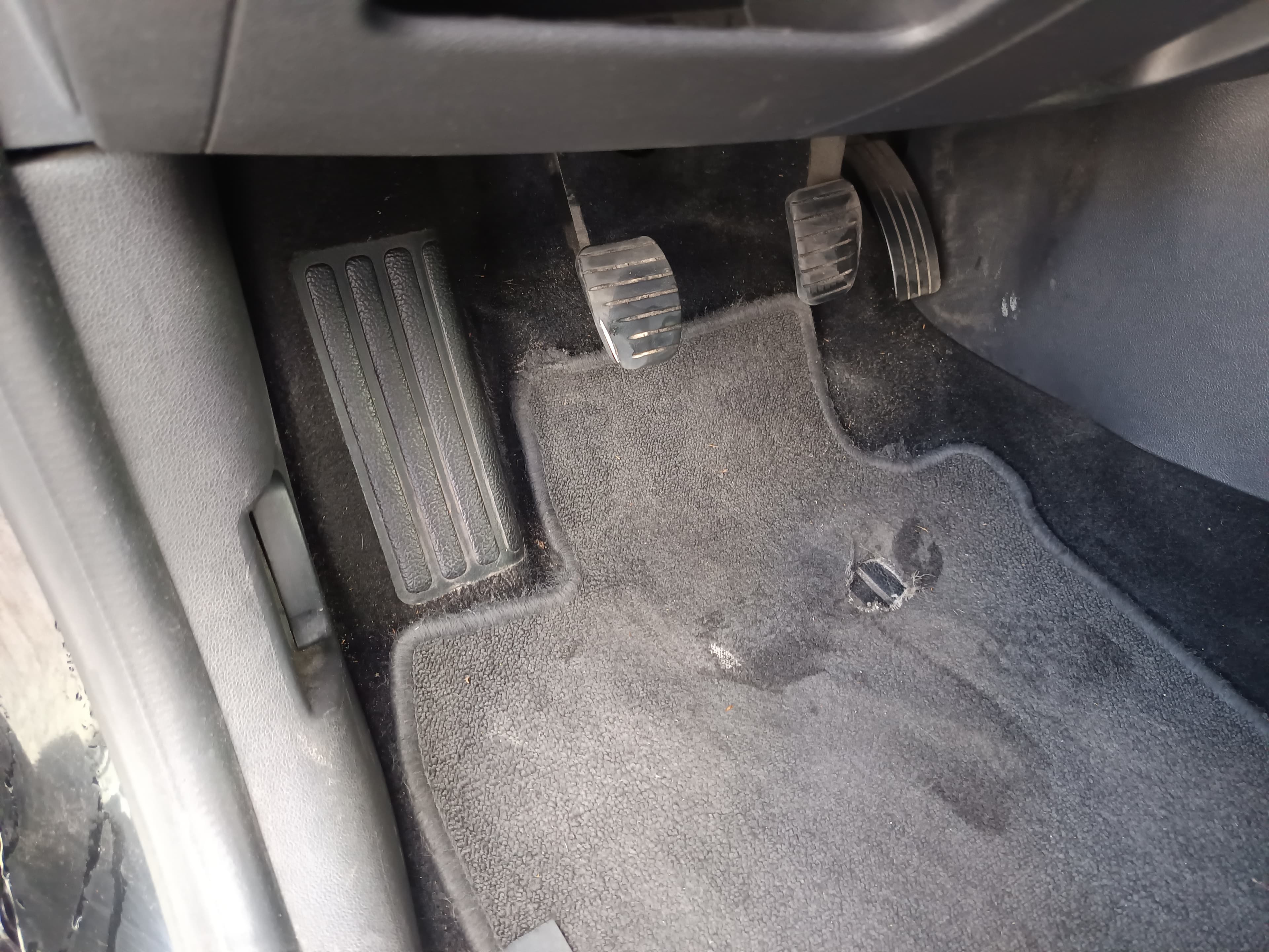 Renault Clio · Ano 2018 — image 21