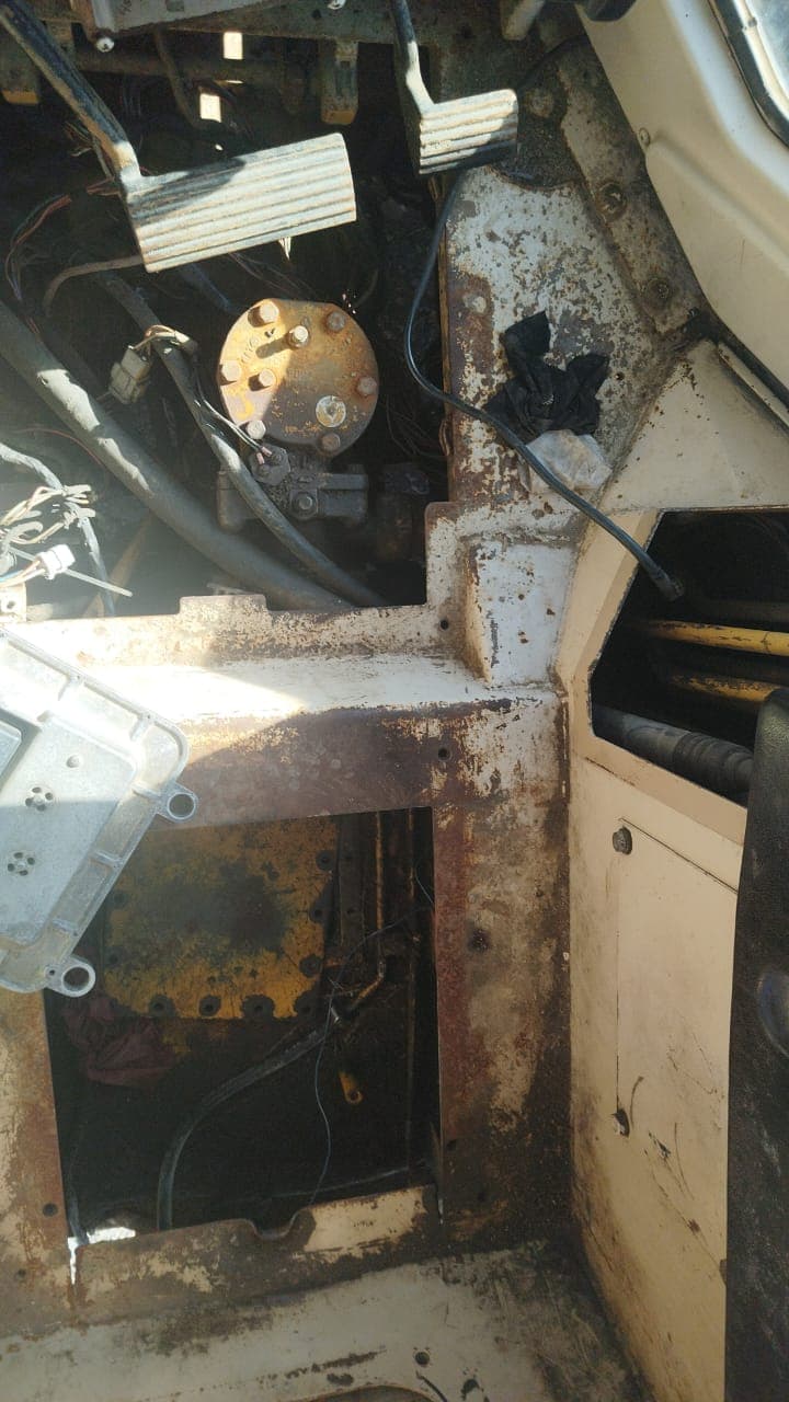 Bulldozer Caterpillar D6M — imagem 20