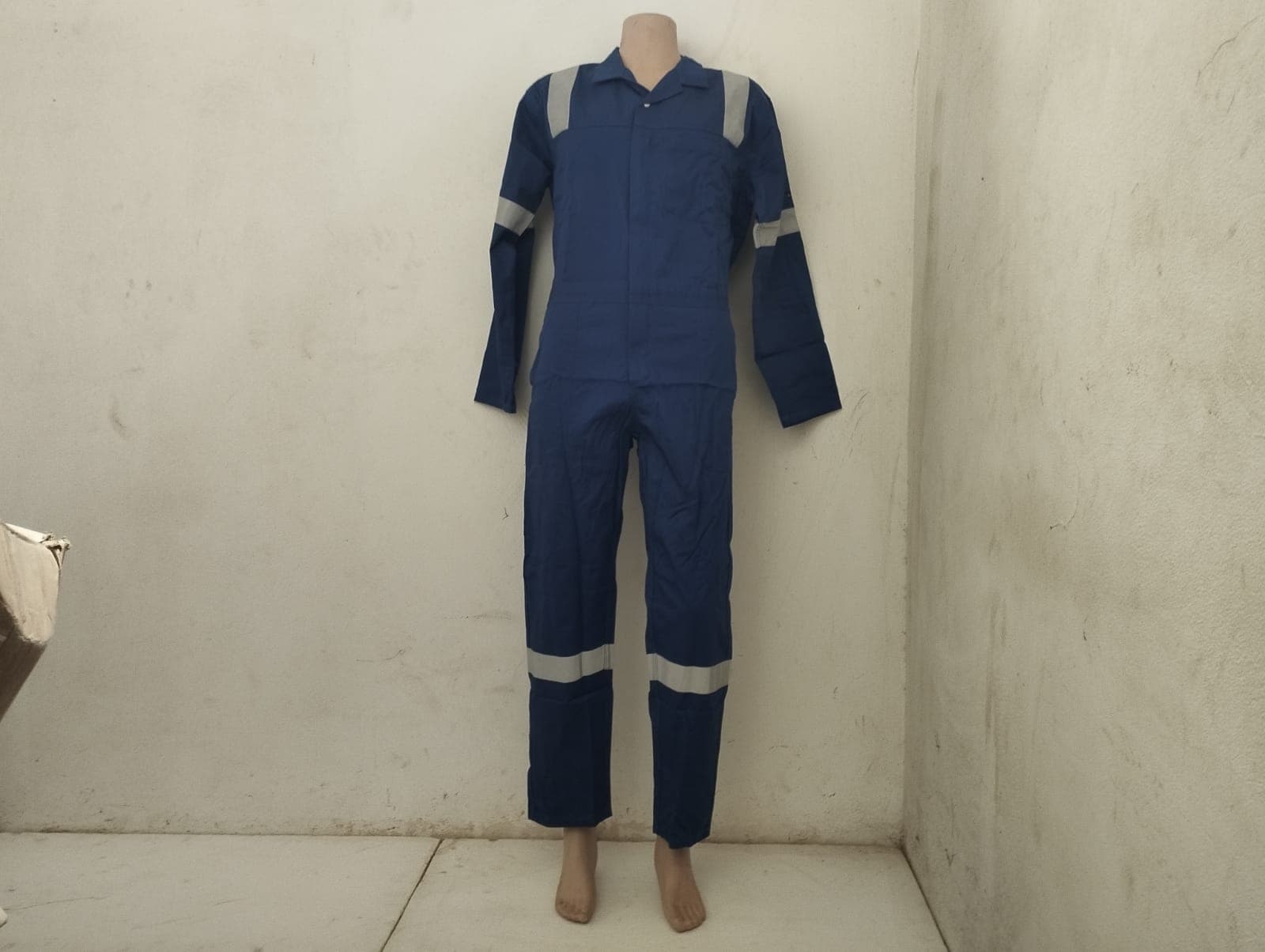 Macacão Delta Plus — image 1