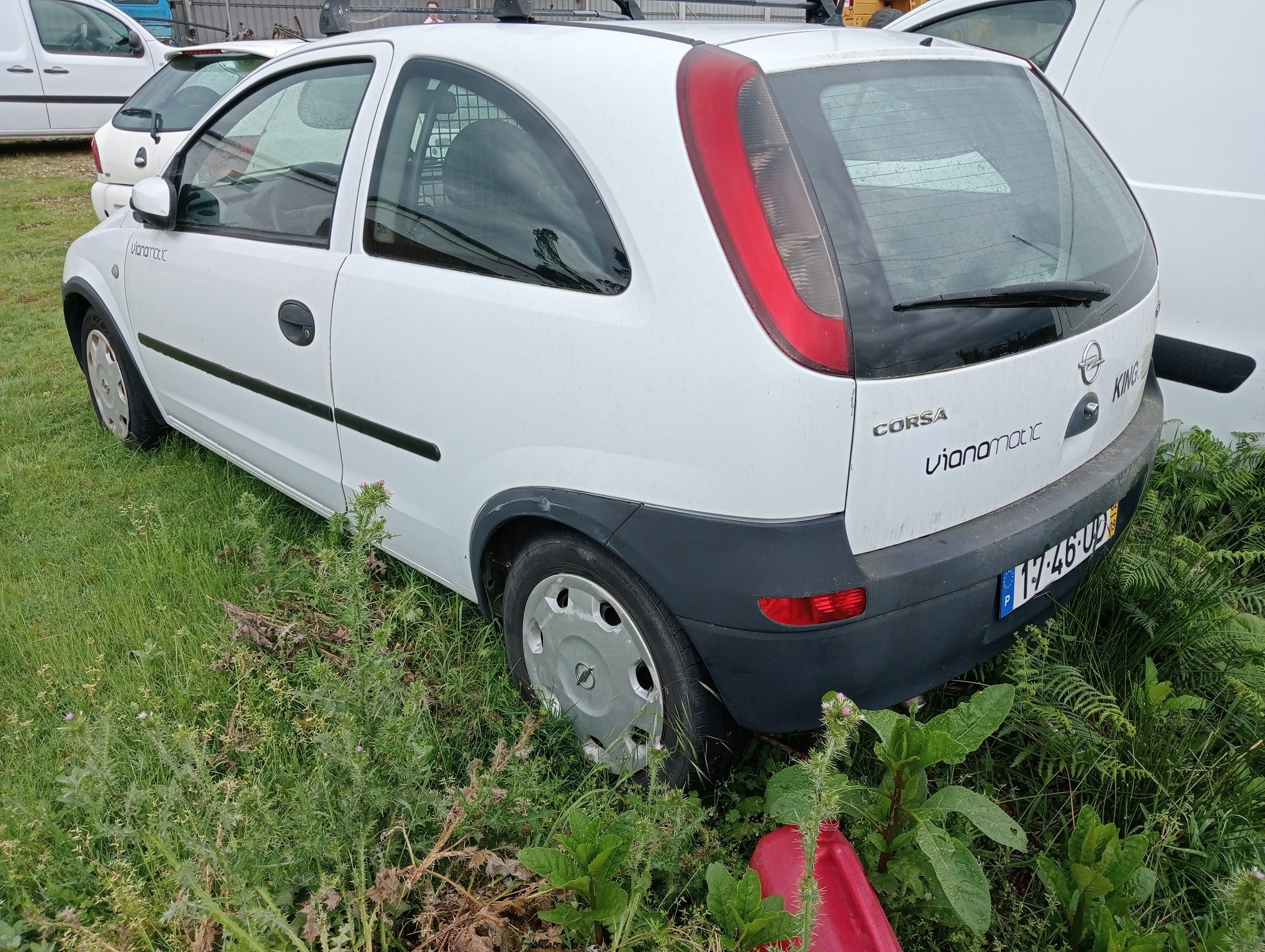 Opel Corsa 1.7 DI · Ano 2002 — imagem 4