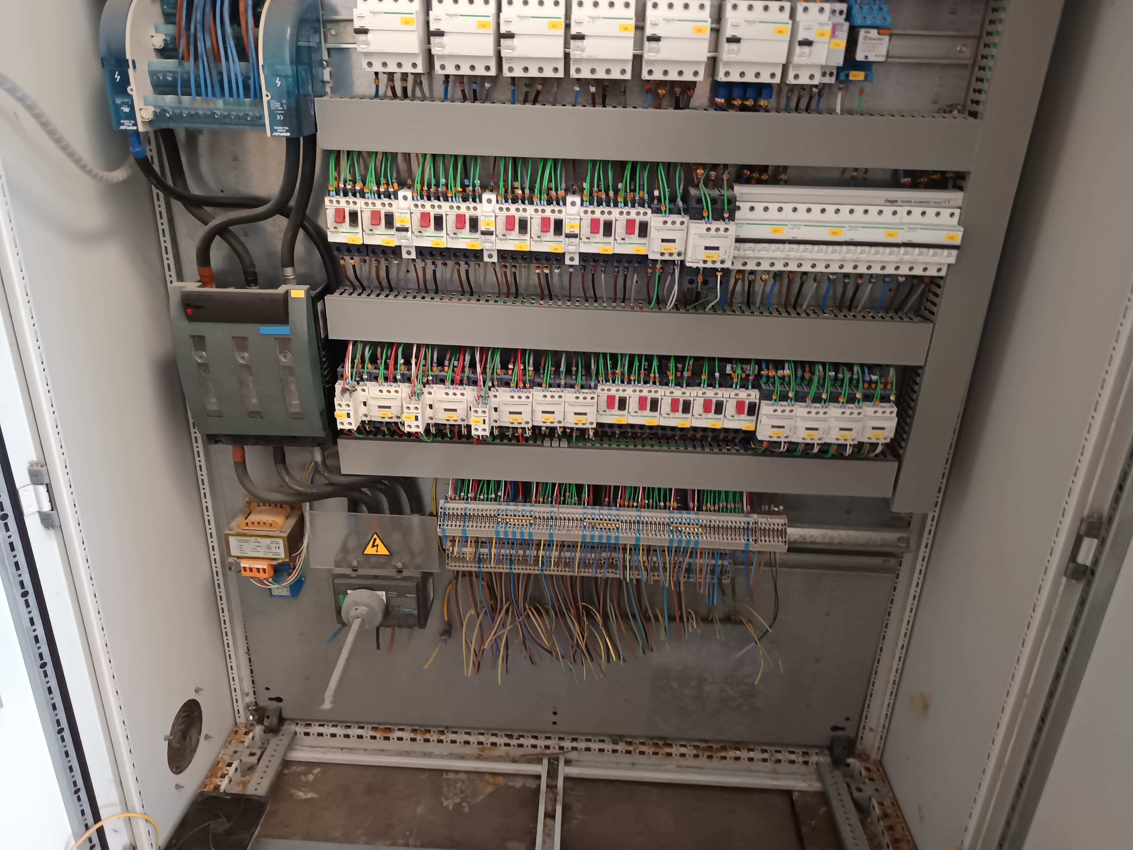 Quadro Elétrico Rittal SE 5843500 — imagem 7