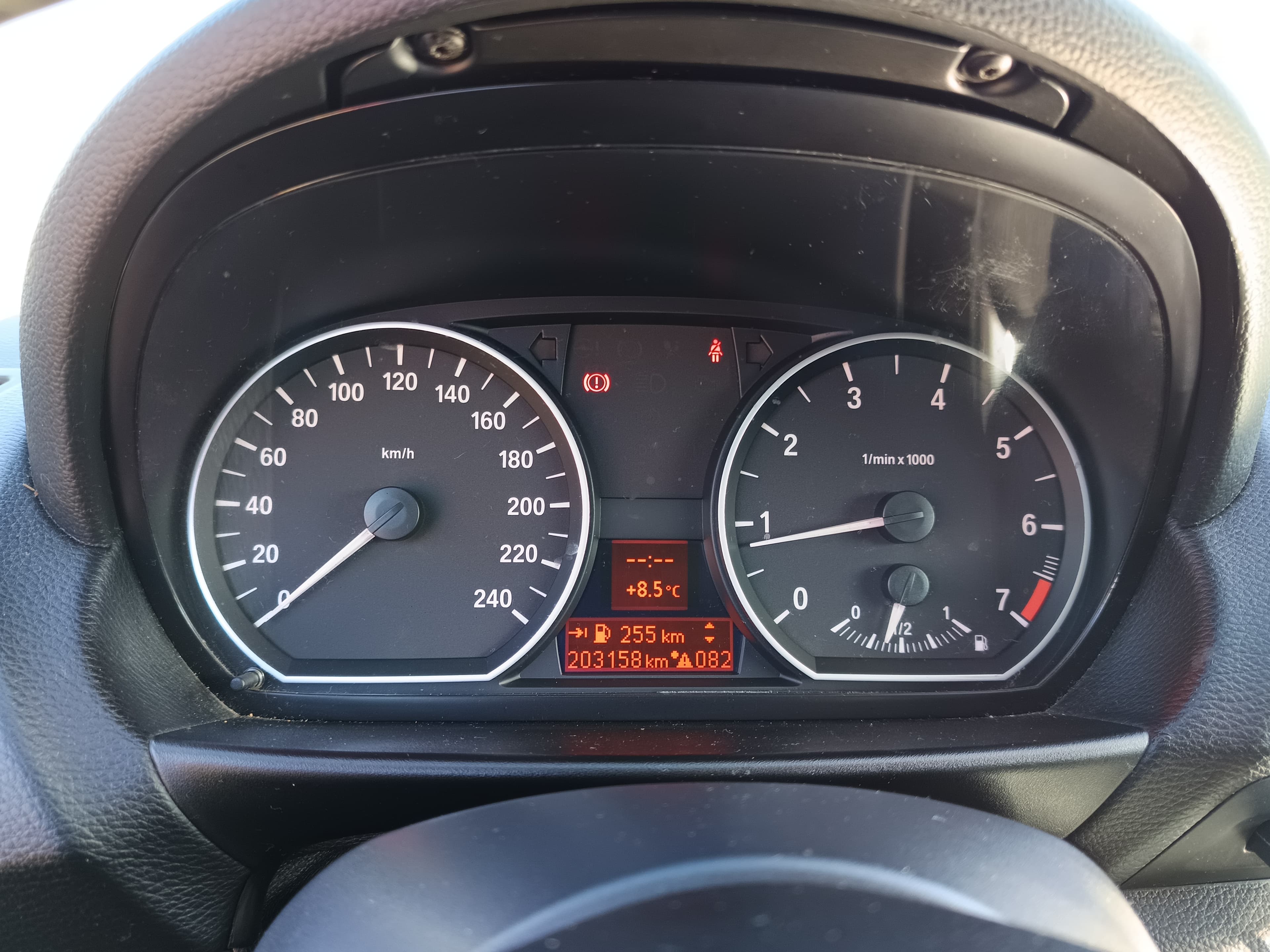 BMW 118 D · Ano 2010 — imagem 34