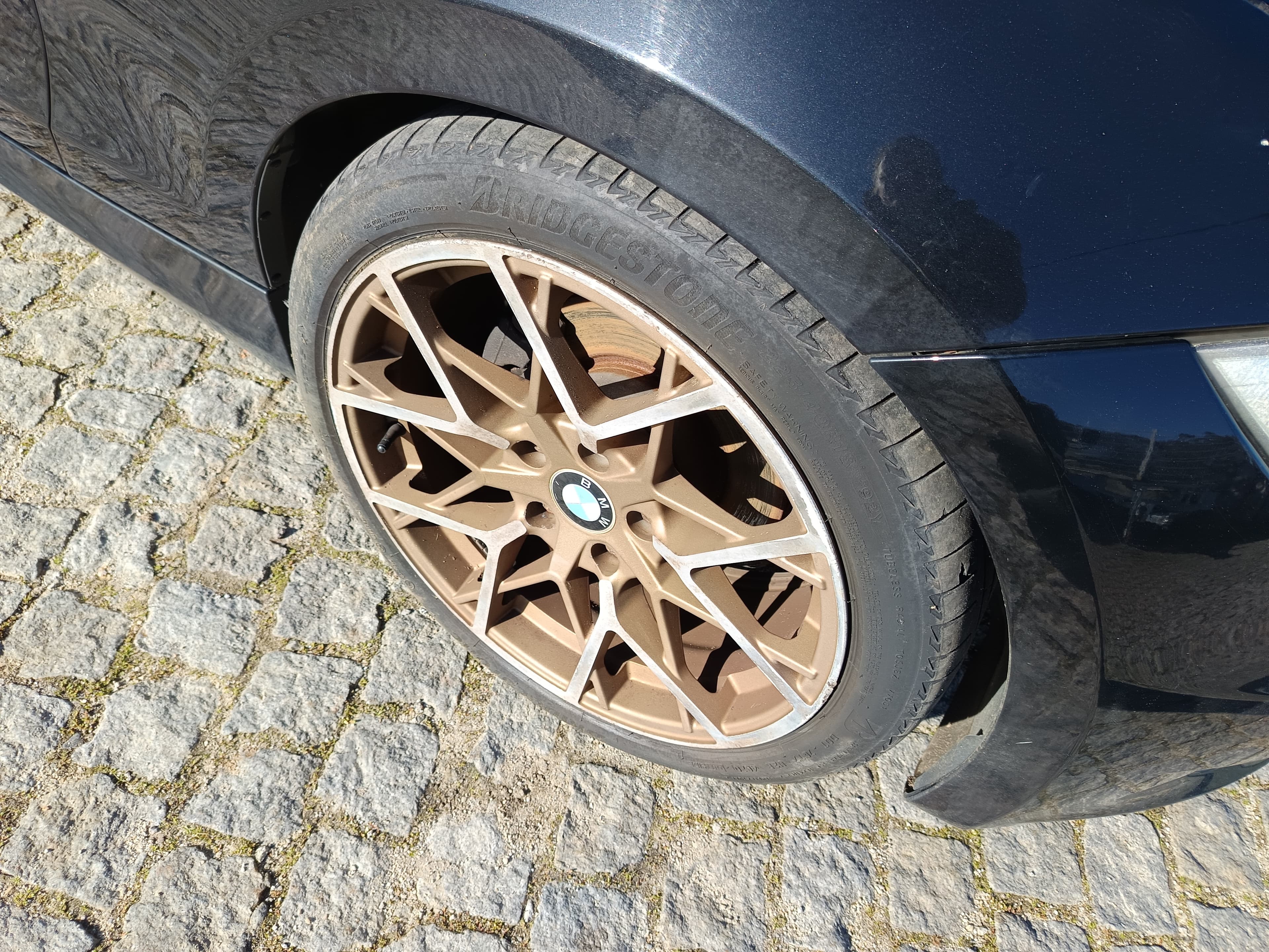 BMW 118 D · Ano 2010 — imagem 12