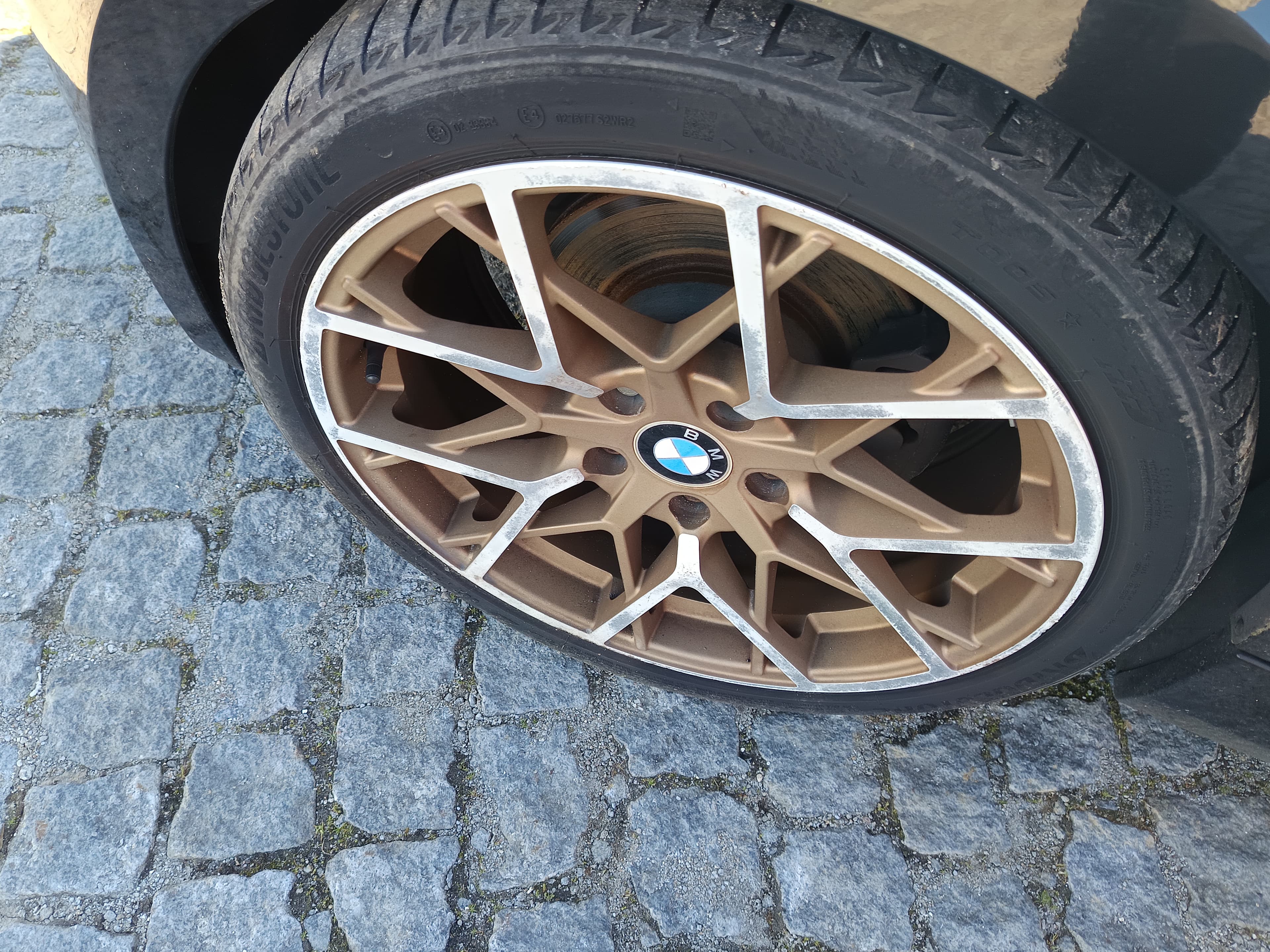 BMW 118 D · Ano 2010 — imagem 11